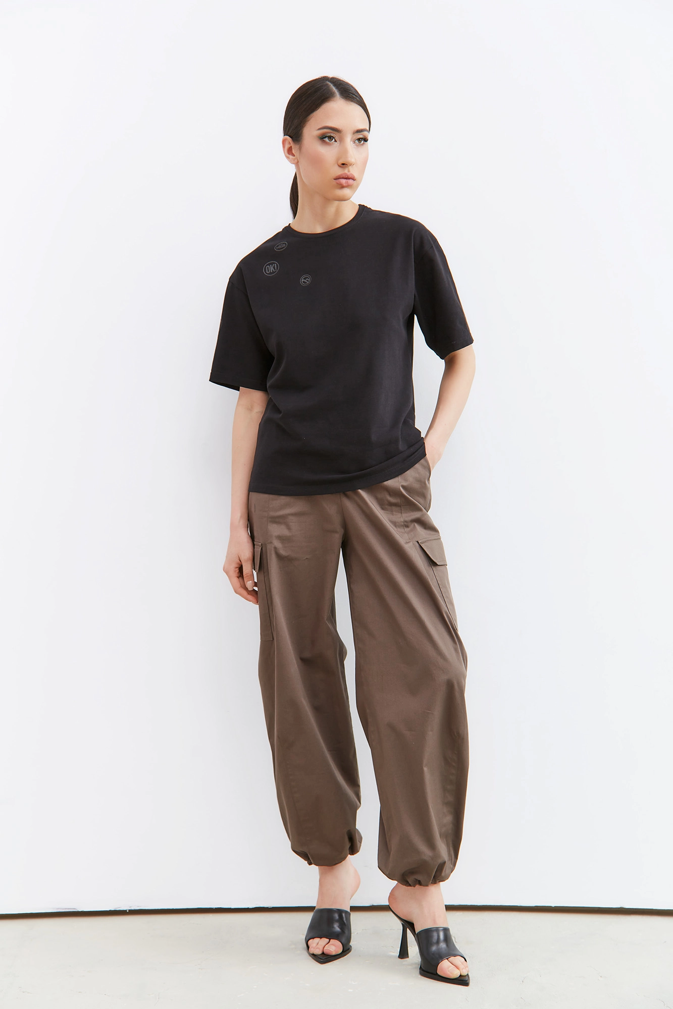 W-231-P-22-0042 футболка the hills