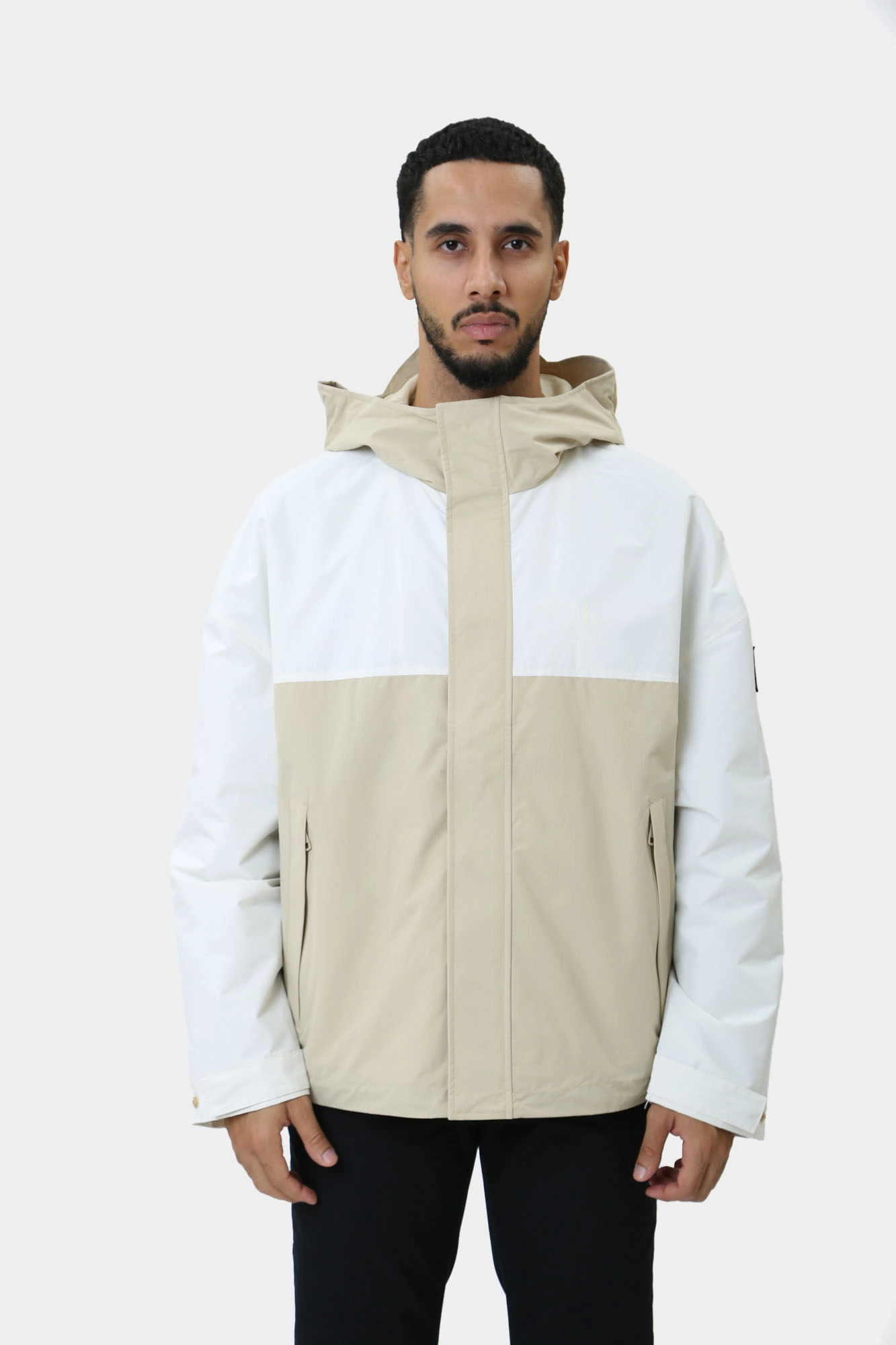 J30J325588 Ветровка Calvin Klein Jeans Бежевый