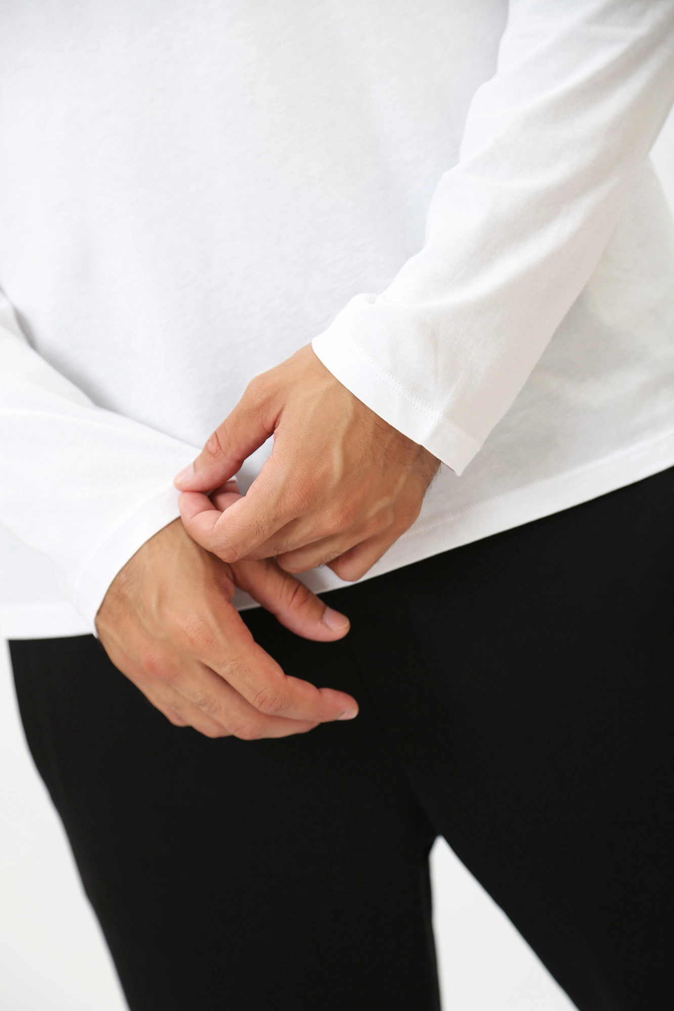 8NZTPL_ZJH4Z Лонгслив Armani Exchange Белый