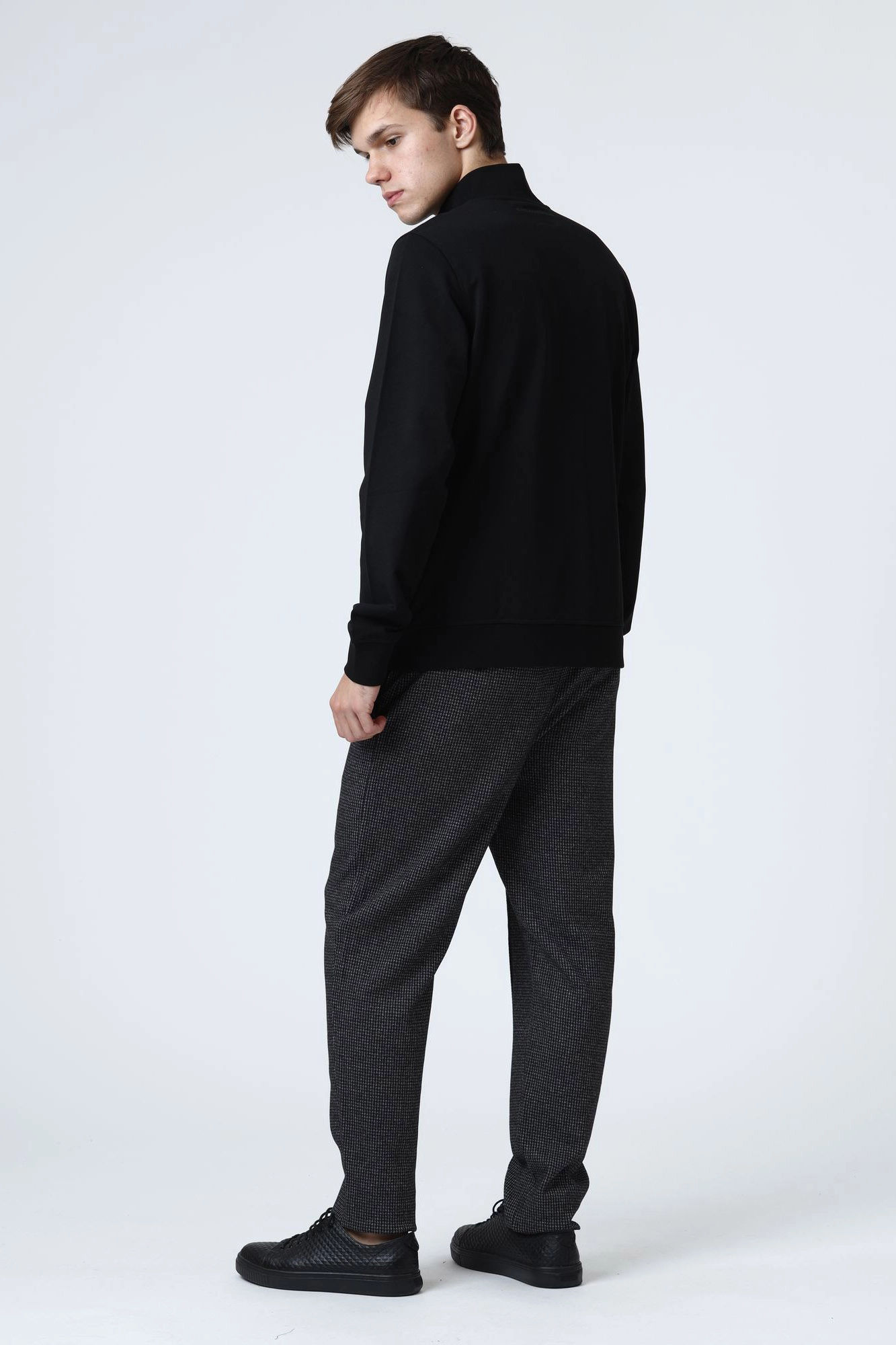 502913_705039 Брюки спортивные Karl Lagerfeld Серый