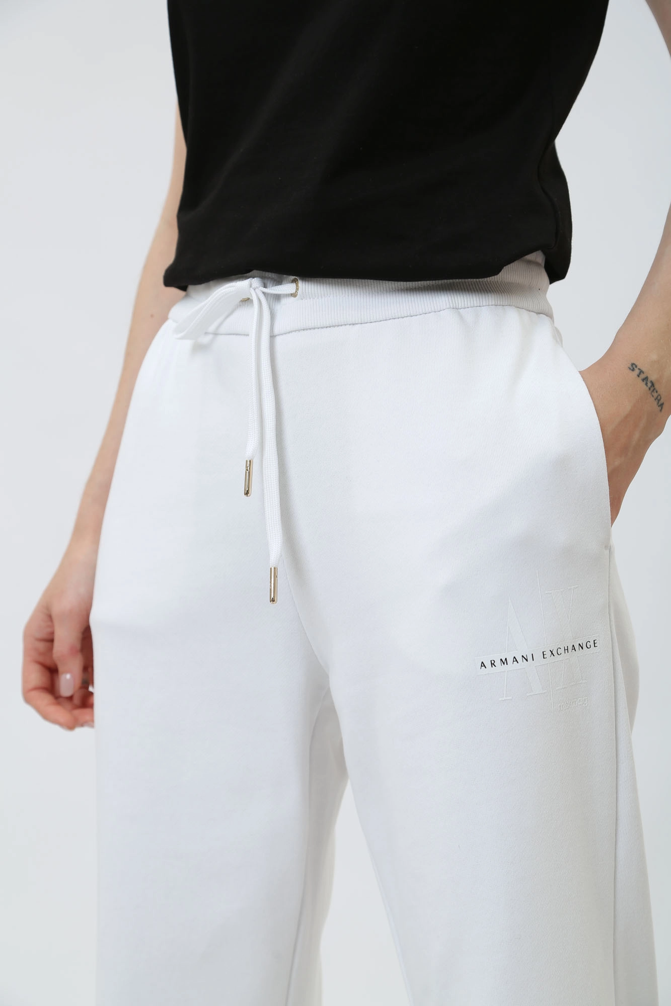 3DYP81_YJFMZ брюки спортивные armani exchange 