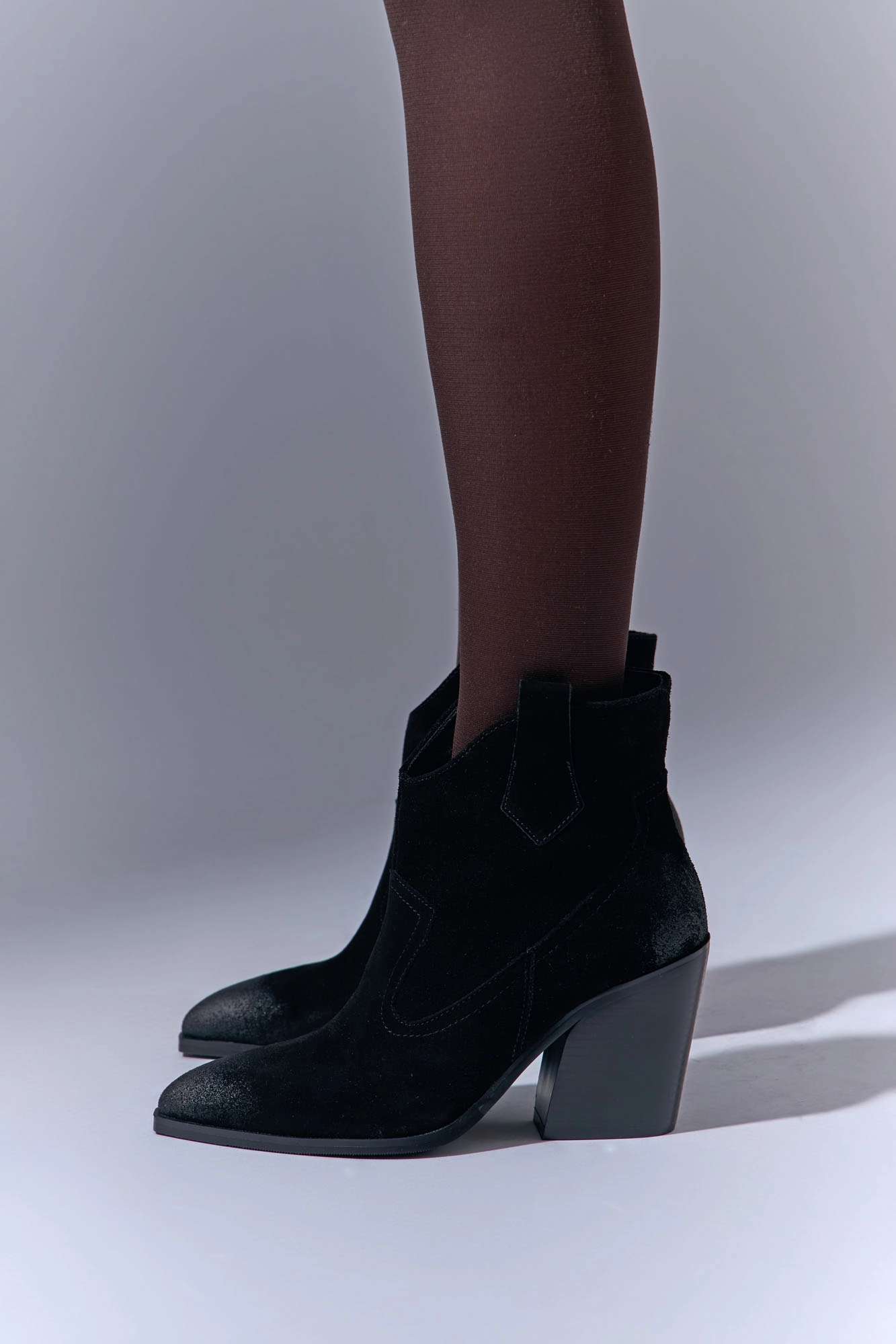 MCWC10550-5A-5-T_BLACK Ботинки Marc Cony Черный