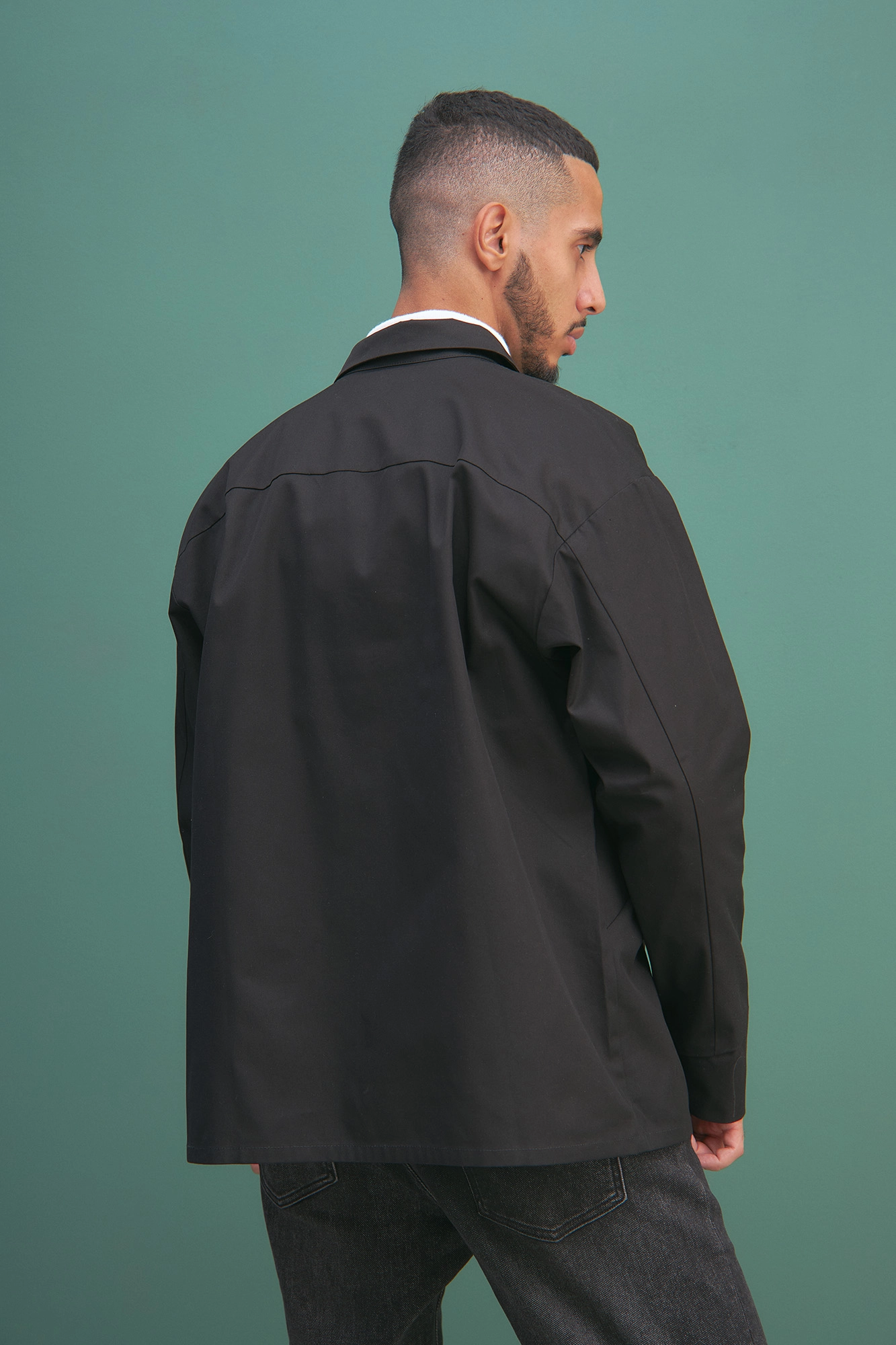 M-232-TH-56-0094 Ветровка The Hills Черный