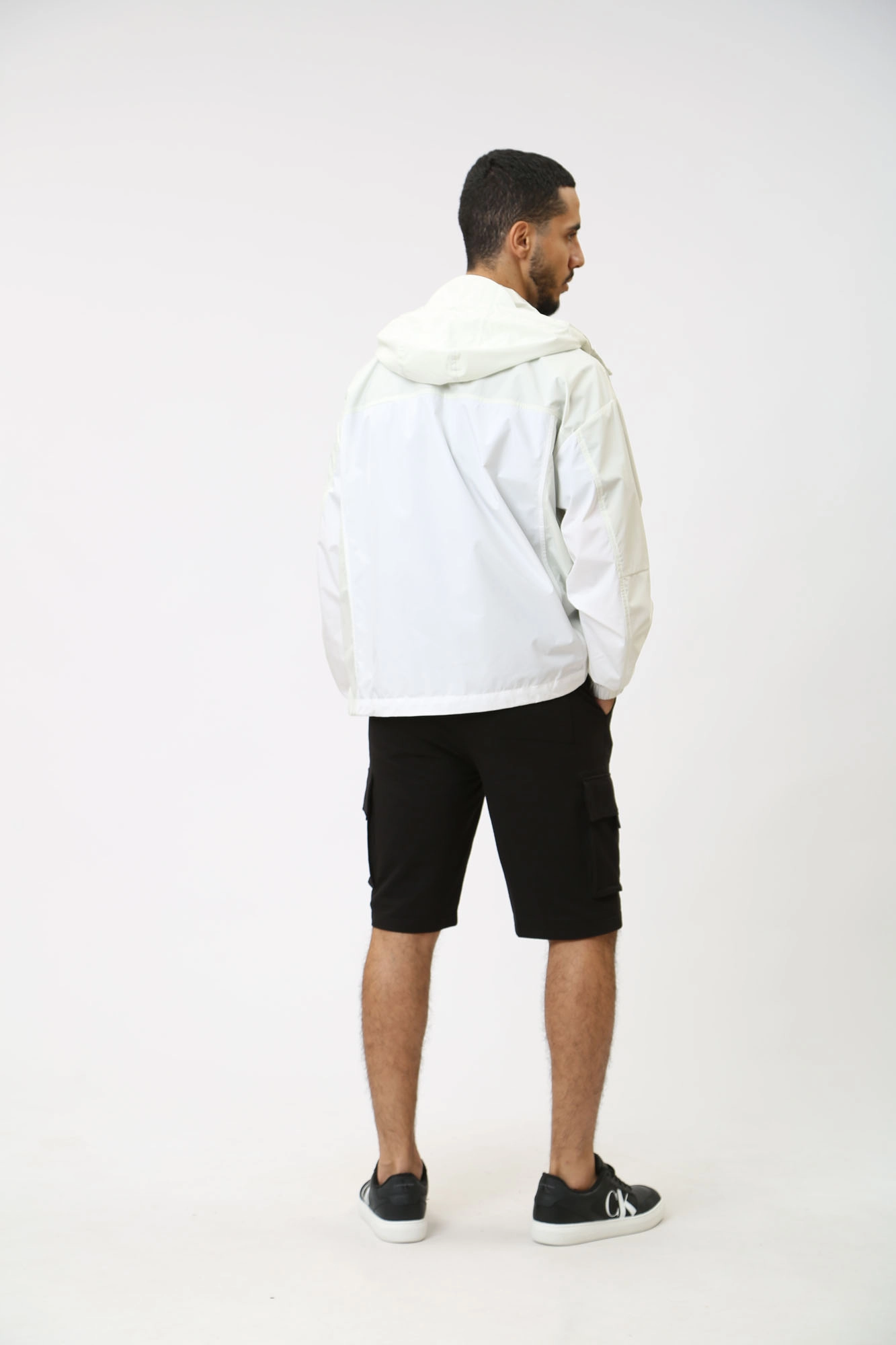 J30J325112 Куртка  Calvin Klein Jeans Белый