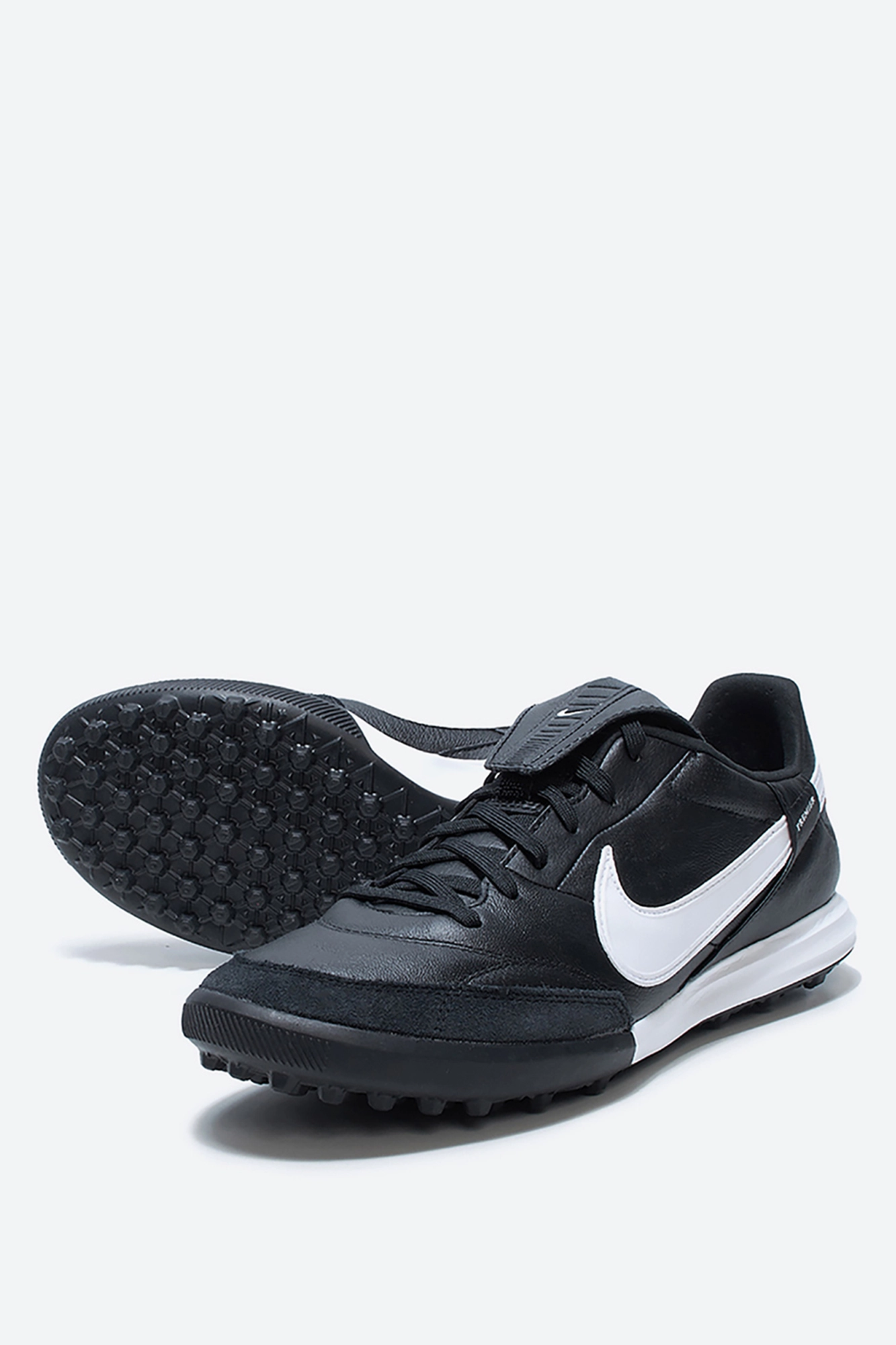 AT6178 Многошиповки Nike Черный