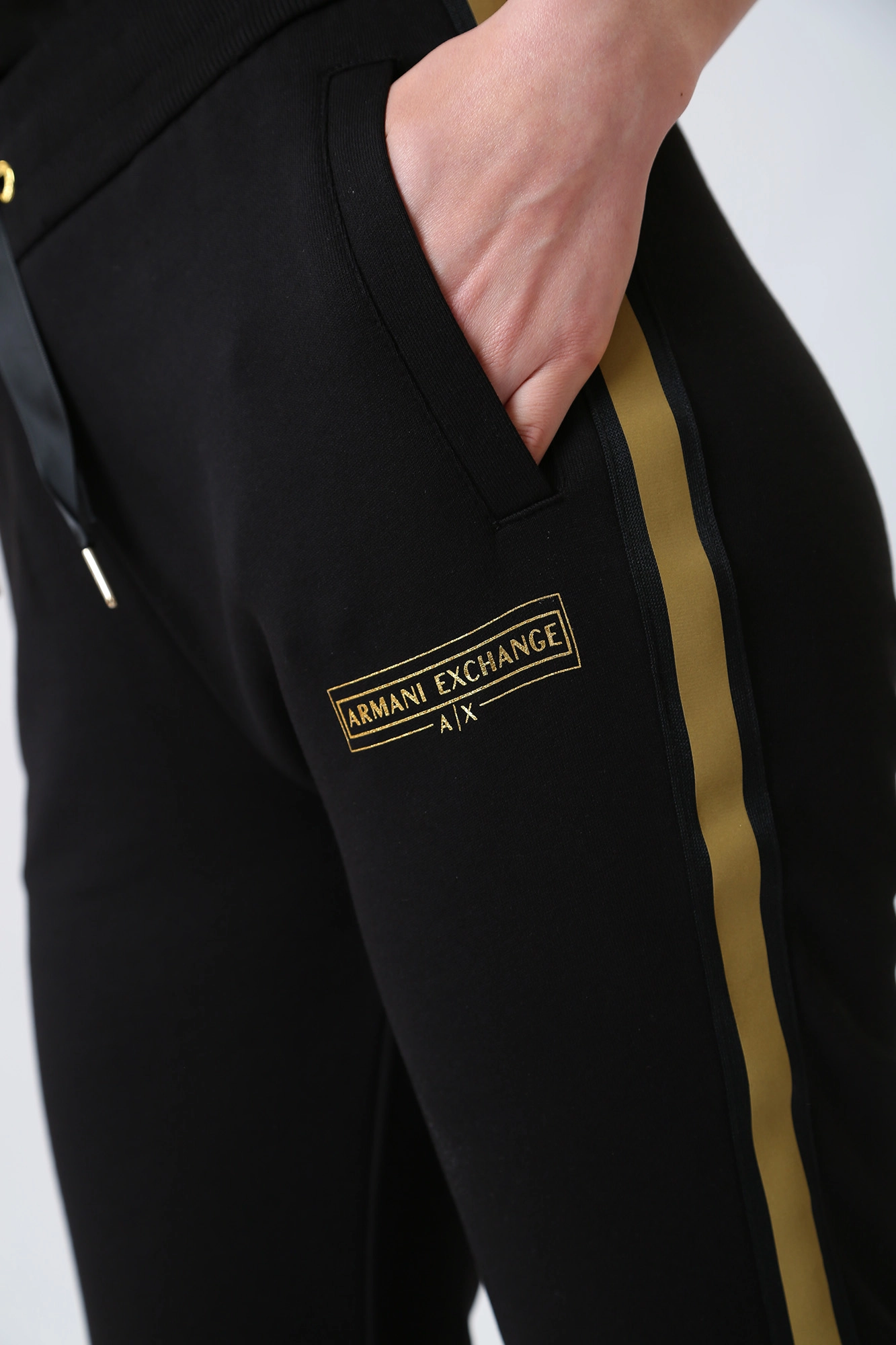 3RYPCA_YJ68Z брюки спортивные armani exchange 