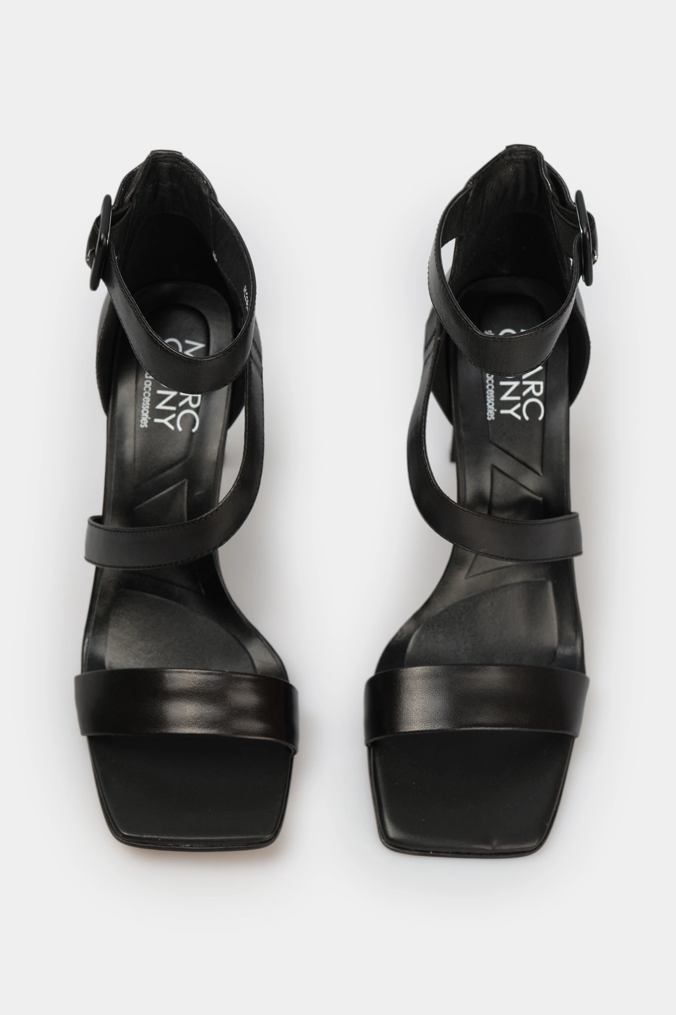 MC20868 Босоножки Marc Cony Черный