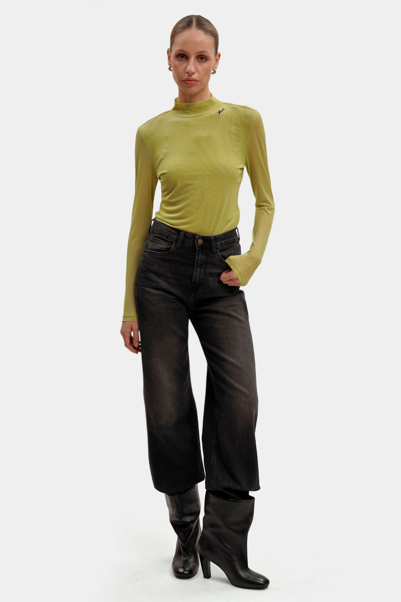 A4W17044 водолазка karl lagerfeld 