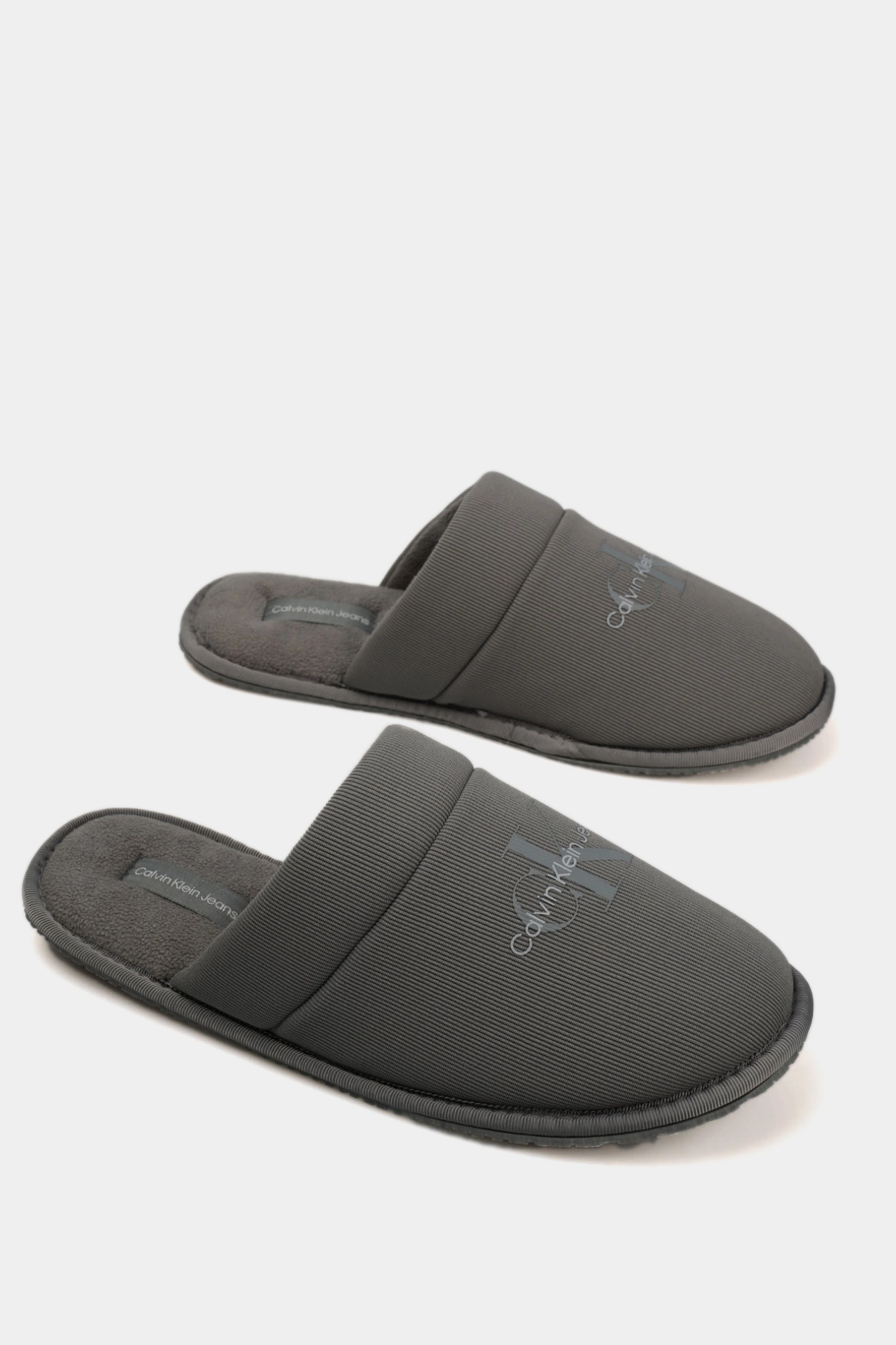 YM0YM01134 Домашние тапочки Calvin Klein Jeans Серый