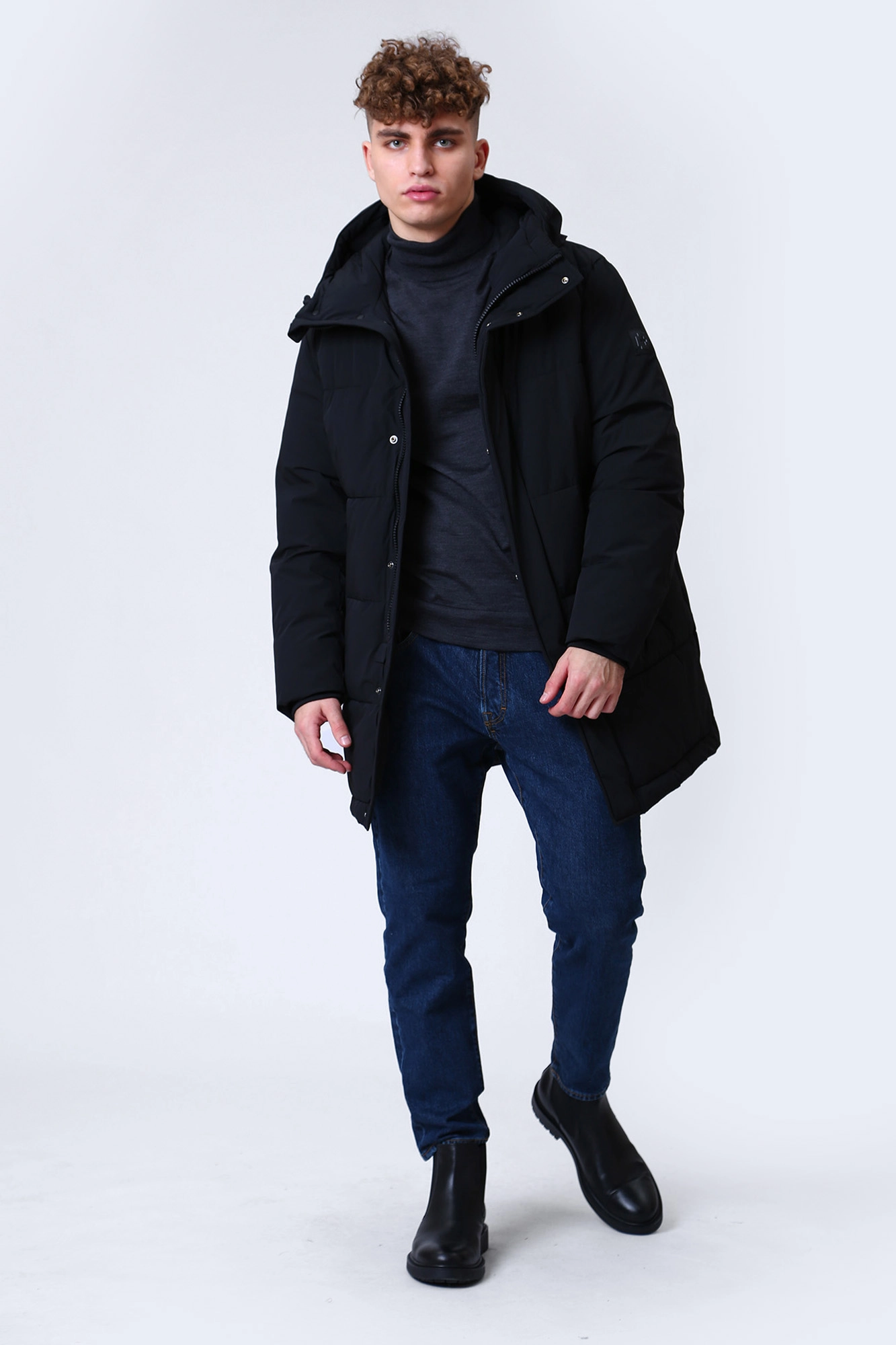 30034430_10009905 Куртка Strellson Черный