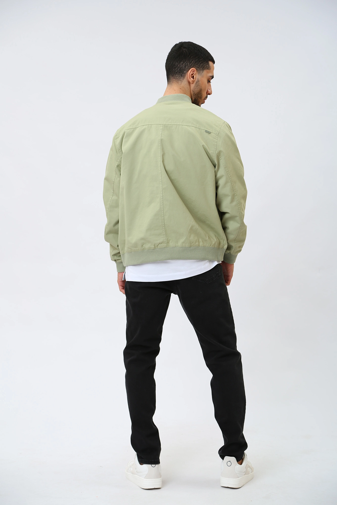 VM-231-46-006 Бомбер Van Mich Зеленый