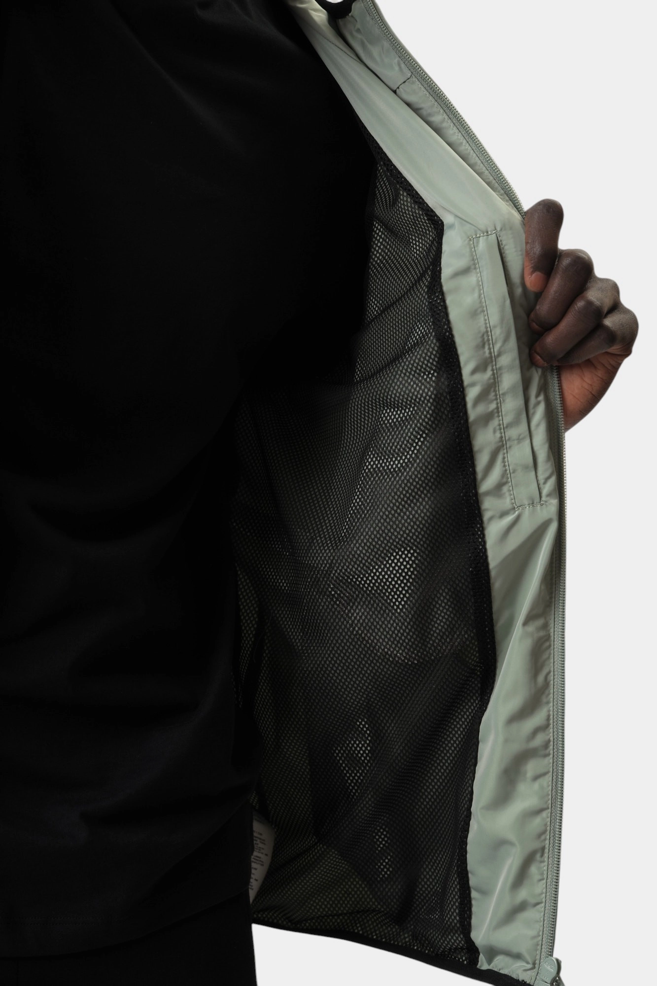 8NPB22_PNGRZ Ветровка EA7 Зеленый