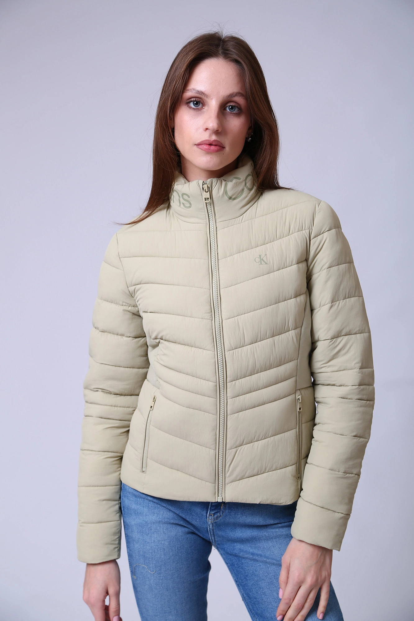 J20J219012 куртка calvin klein jeans 