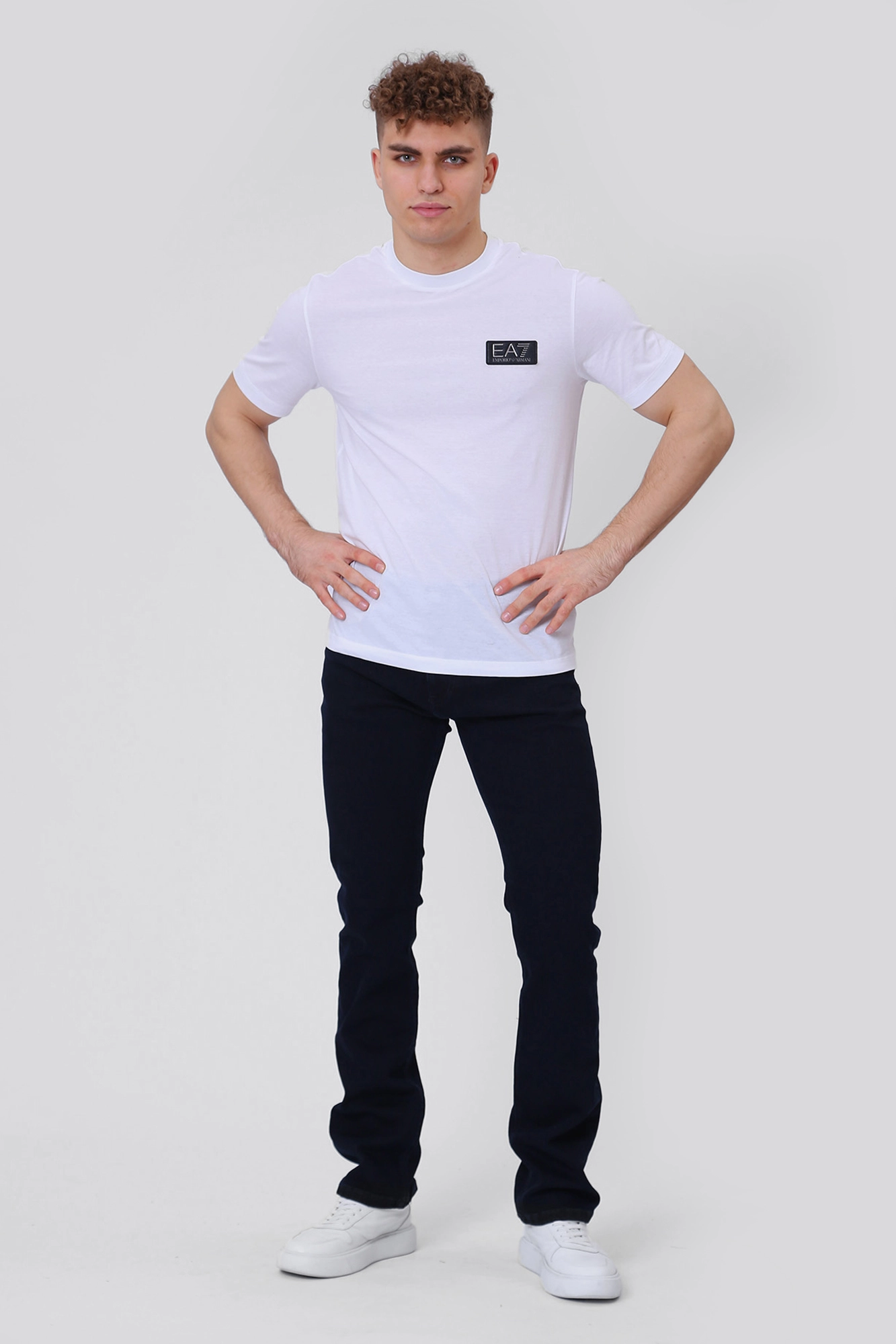 524830_26584 Джинсы Karl Lagerfeld Синий