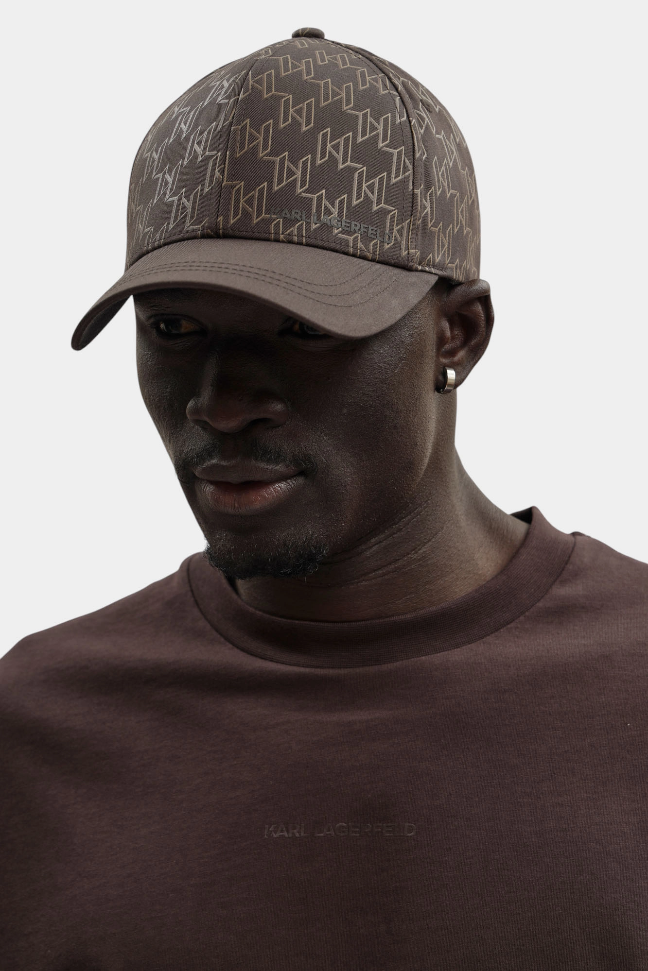 561123_805615 Кепка Karl Lagerfeld Коричневый
