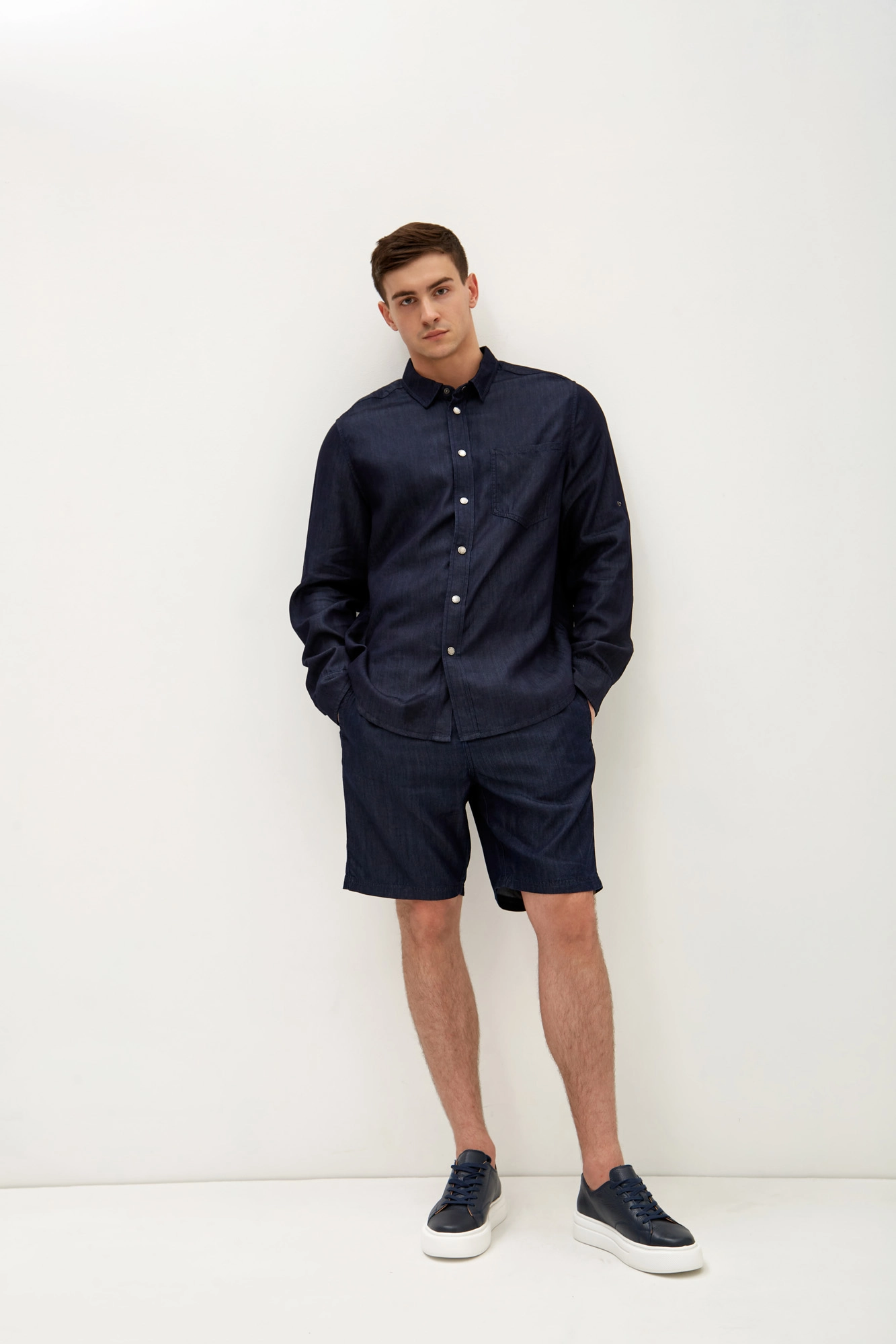 M-241-TK-56-1091 Шорты джинсовые The Hills Синий