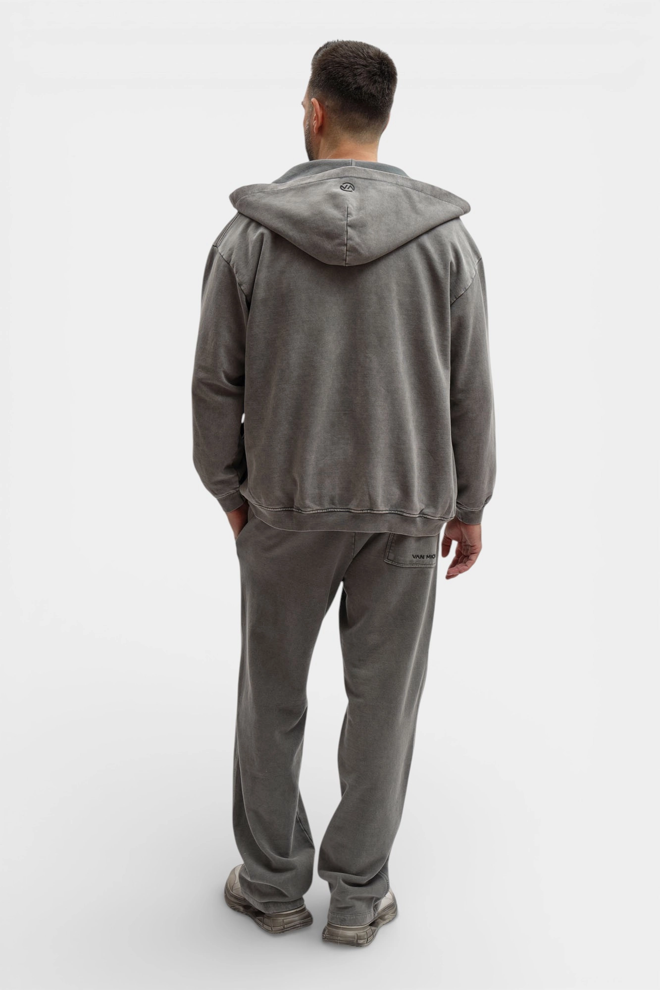 VM-ERK-20-609 Толстовка Van Mich Черный