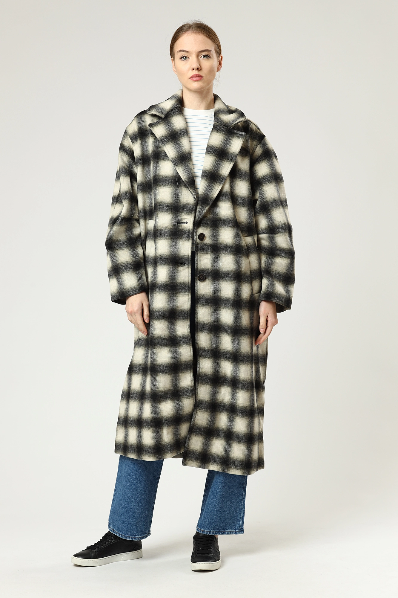 A163400 пальто levi`s