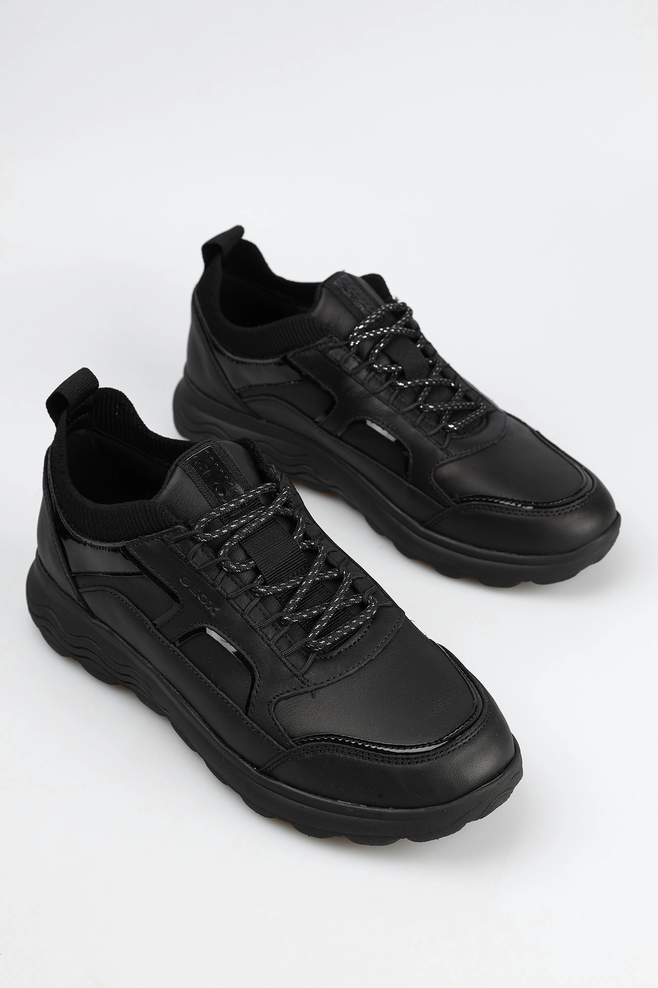 D26NUC0856KC9 Кроссовки Geox Черный