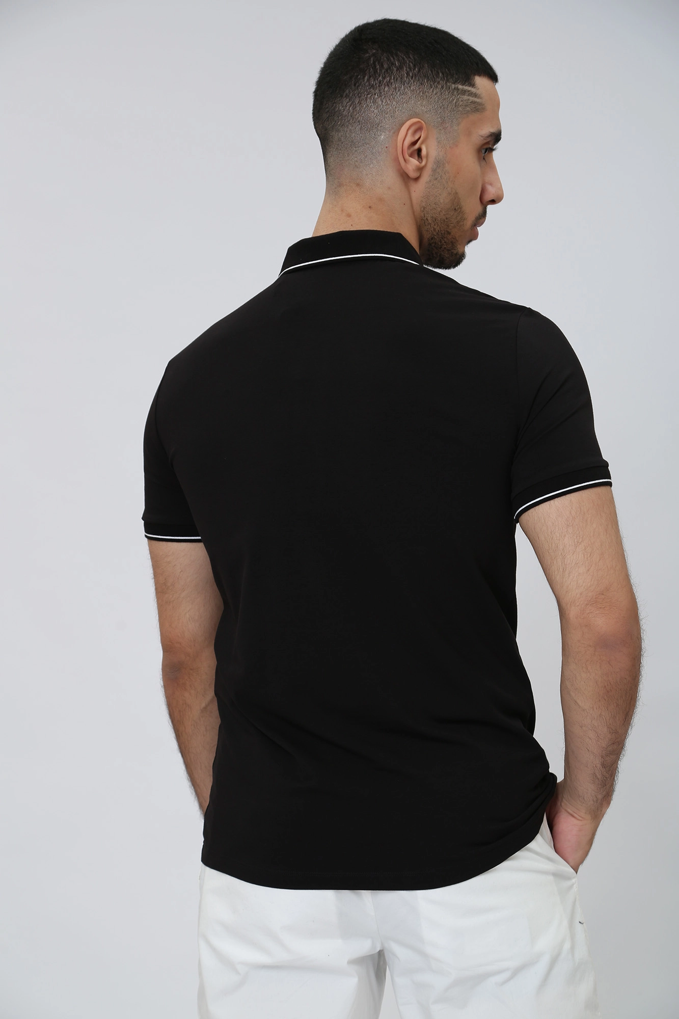 8NZF71_ZJH2Z Поло Armani Exchange Черный