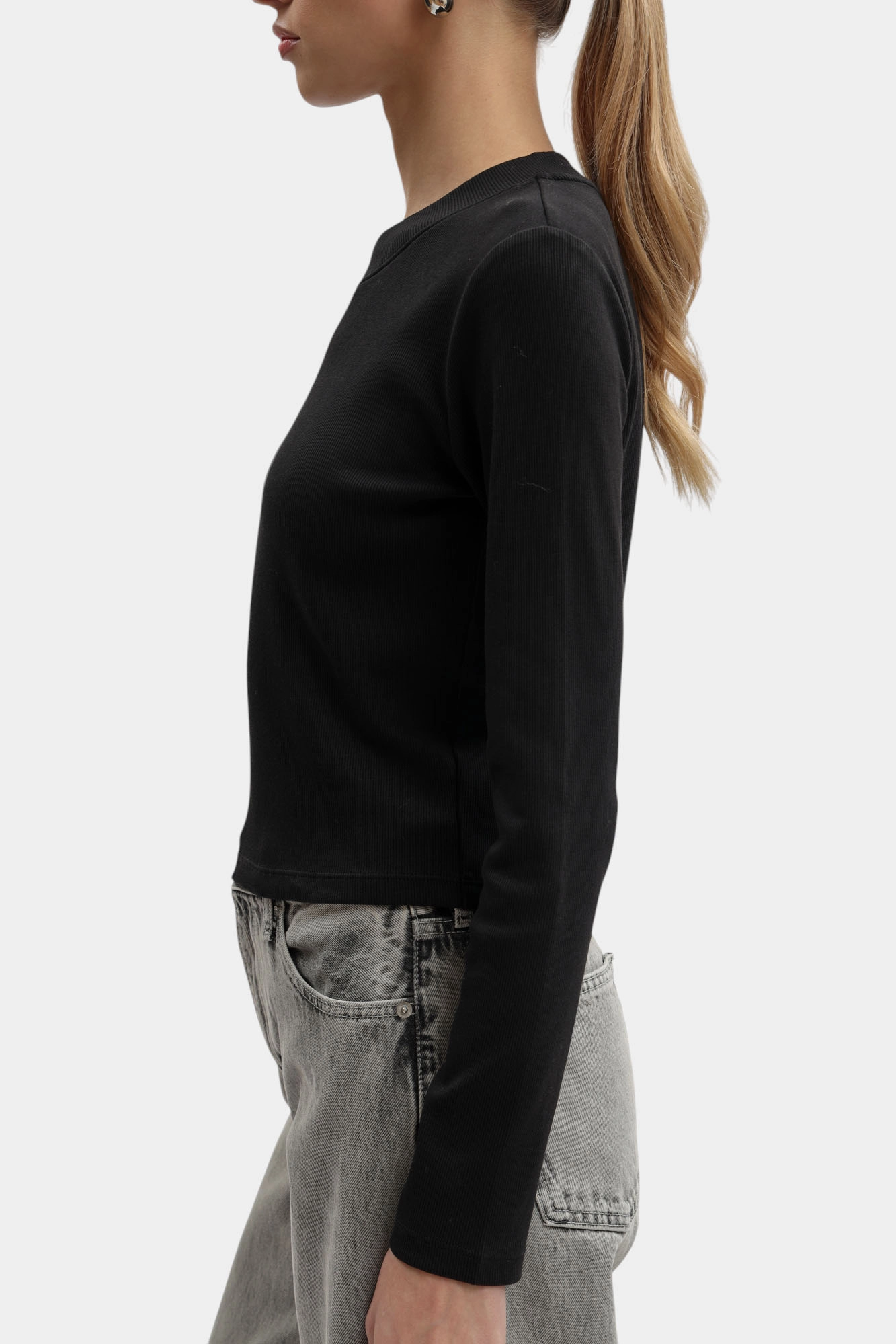 LV047A803G лонгслив calvin klein jeans 