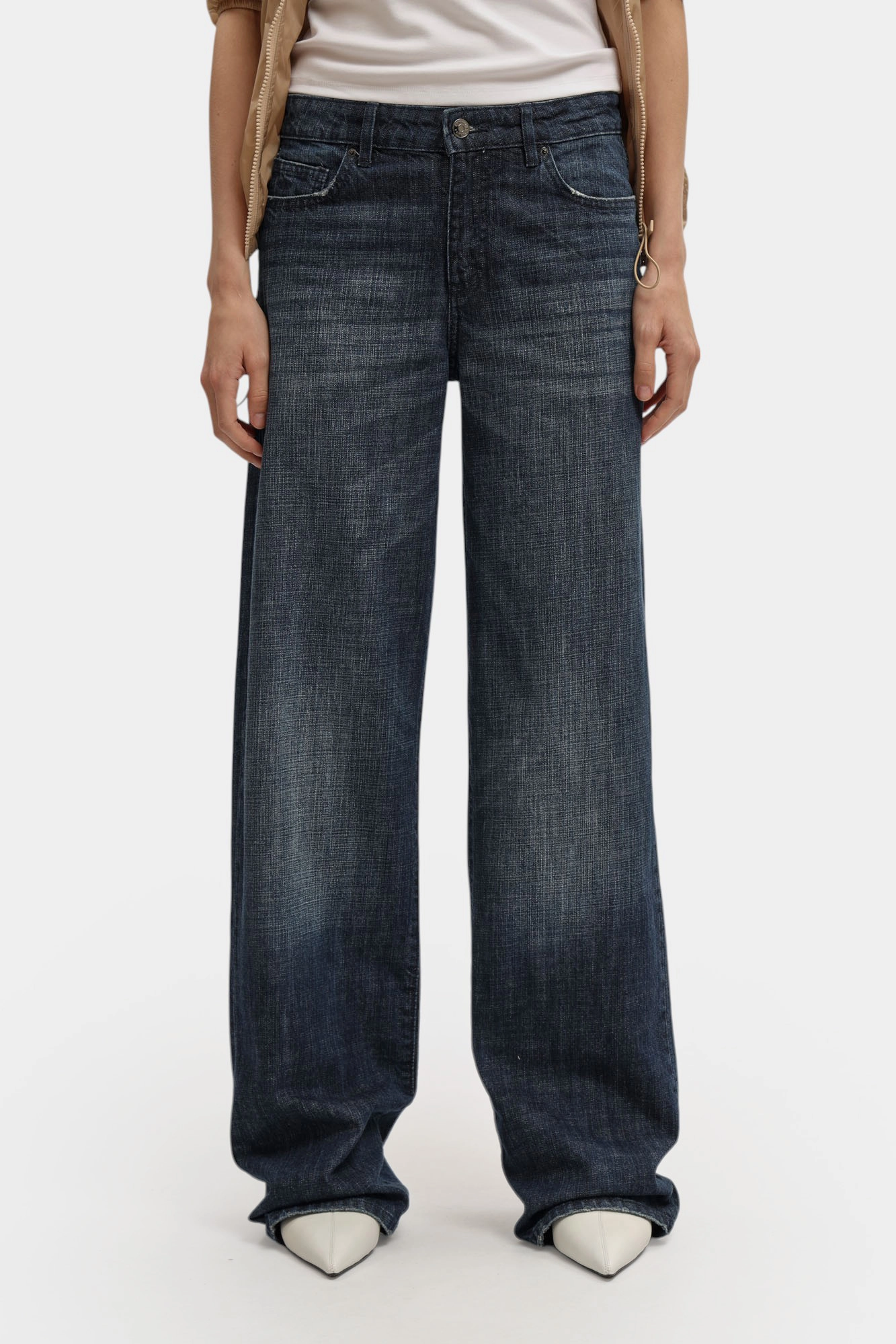 XW000056_AF16081 джинсы широкие armani exchange 