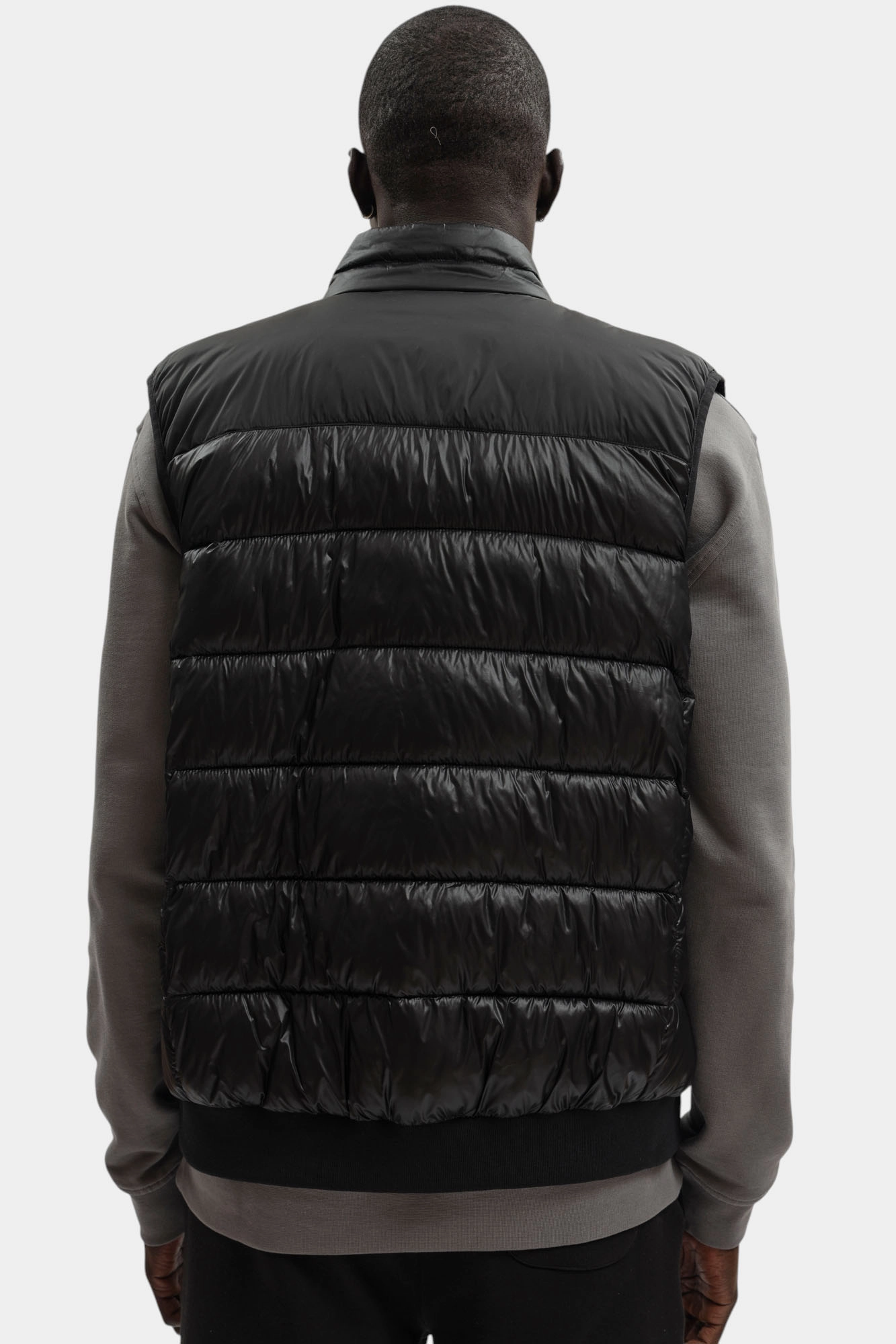 561590_505091 Жилет Karl Lagerfeld Черный