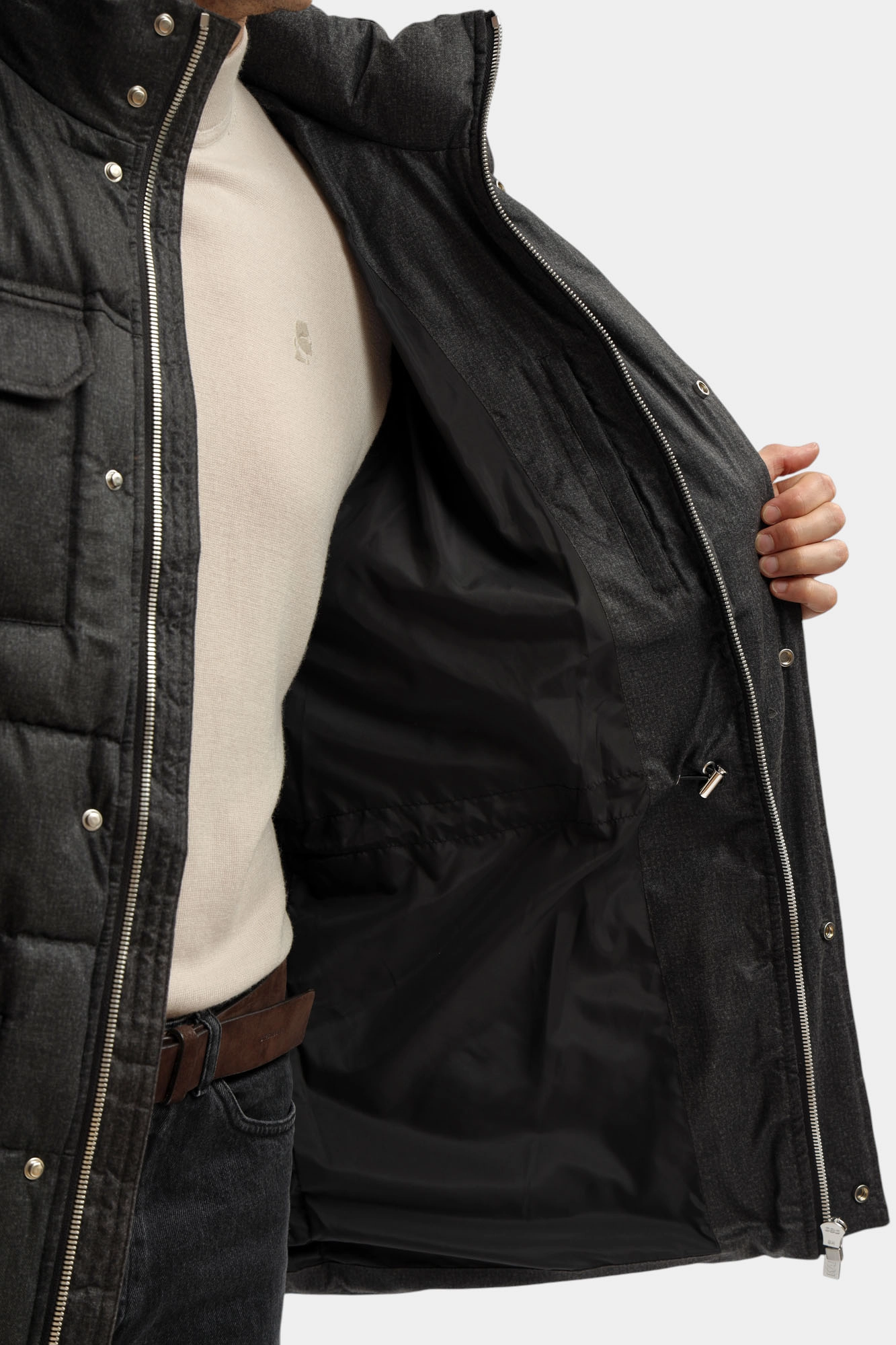 554557_505018 Куртка пуховая Karl Lagerfeld Черный