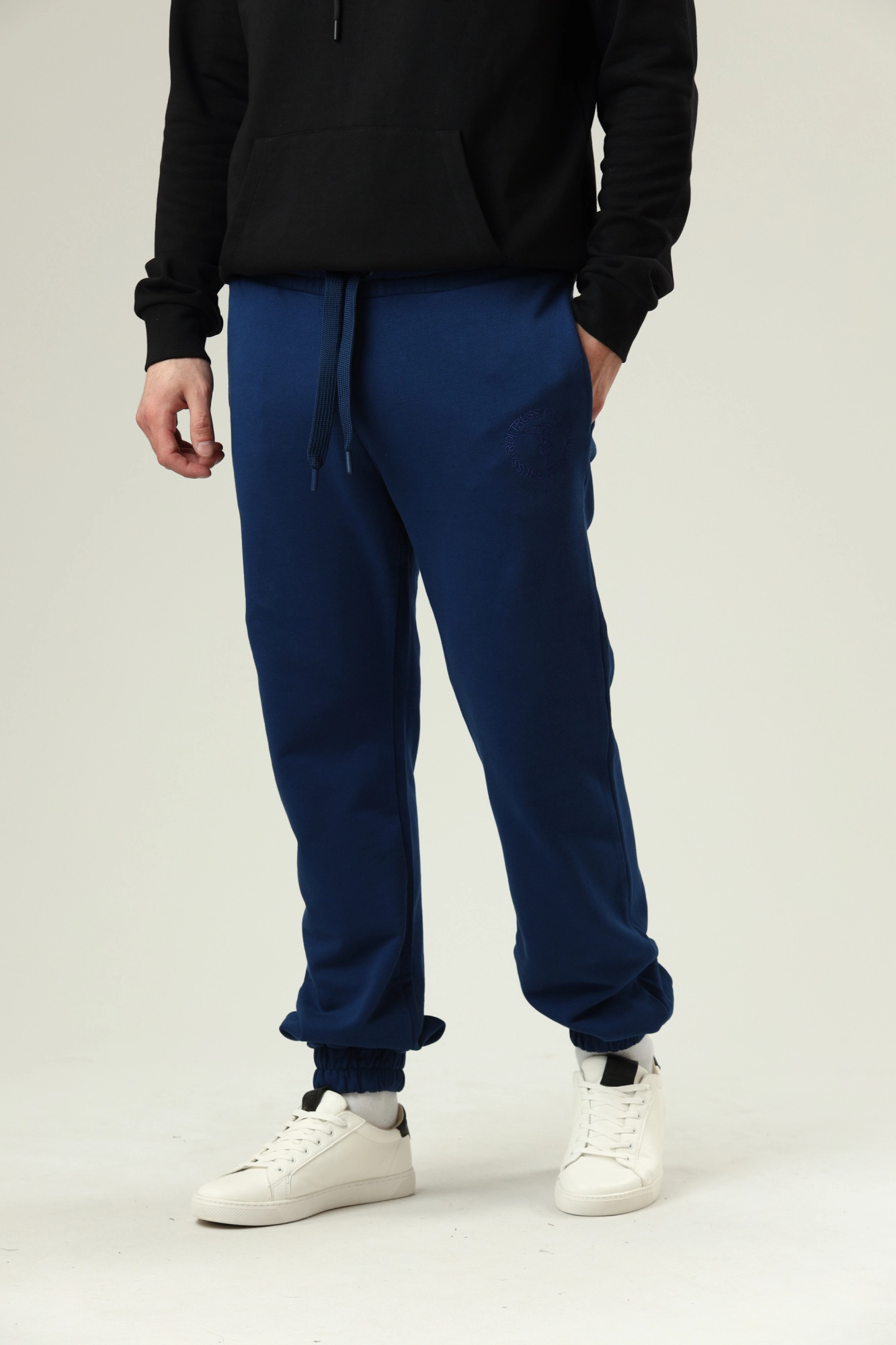 52P00253-1T005813 Брюки спортивные джоггеры Trussardi Синий