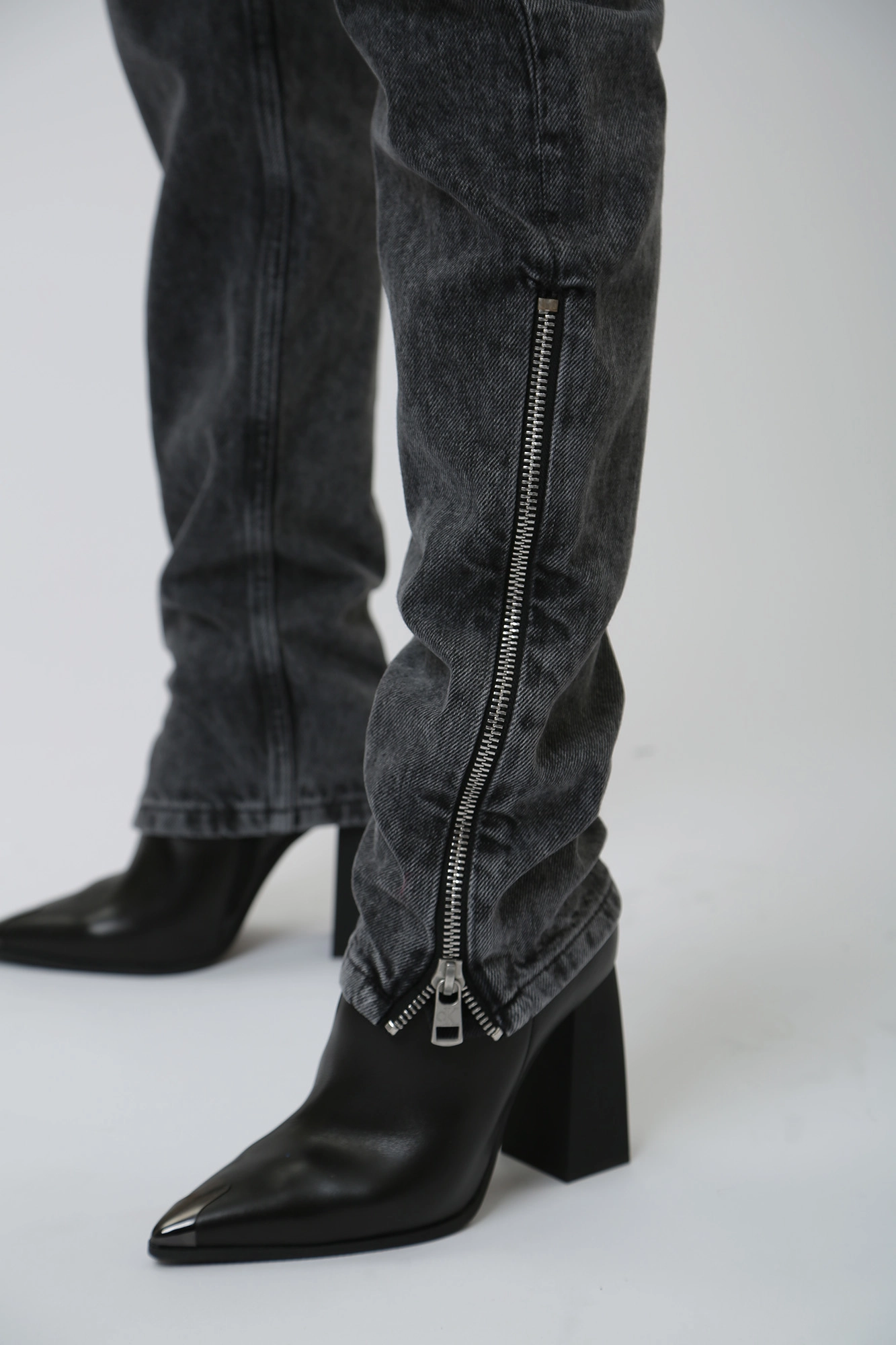 J20J222210 брюки джинсовые calvin klein jeans 