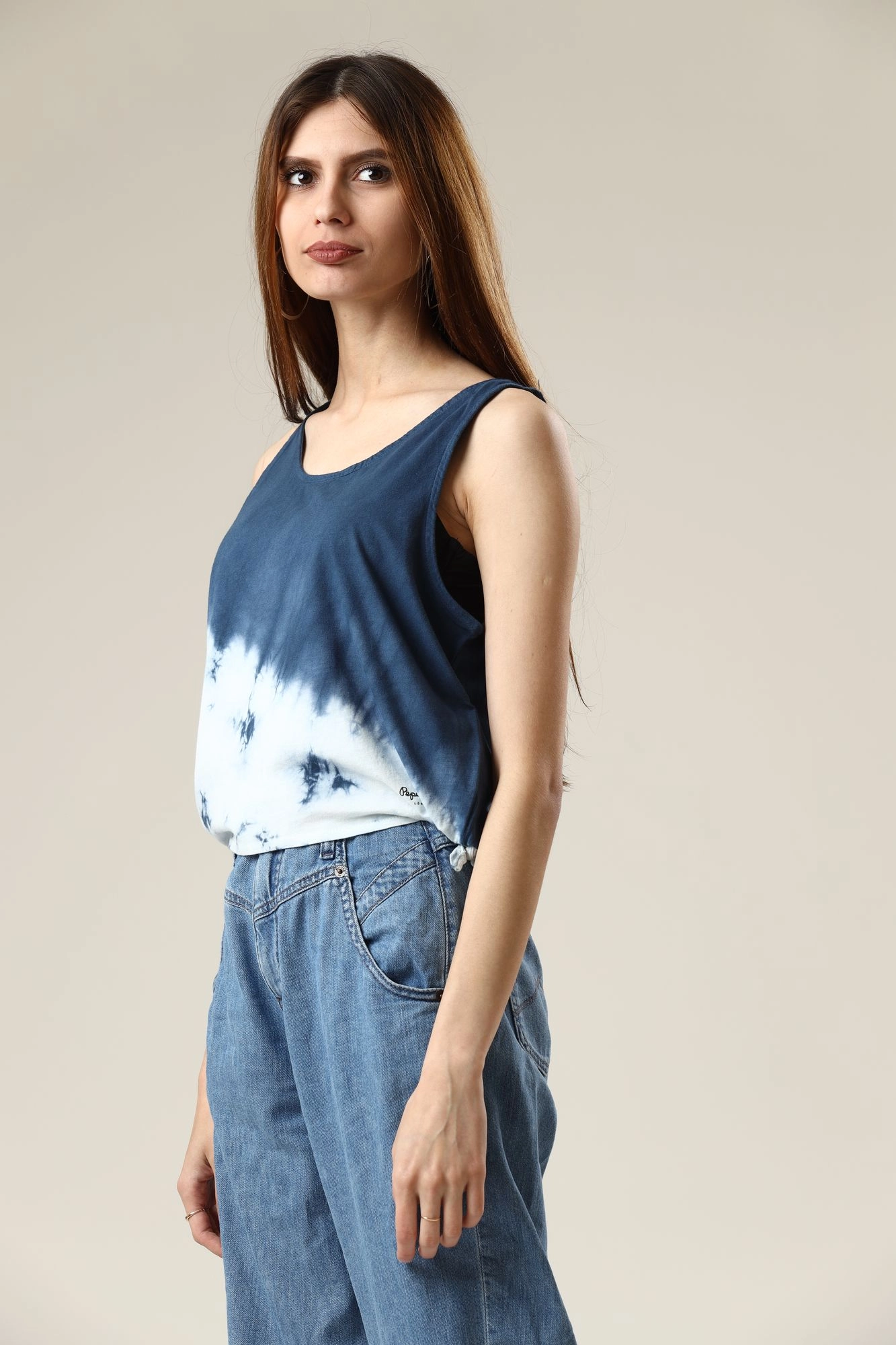 Long top on jeans online online