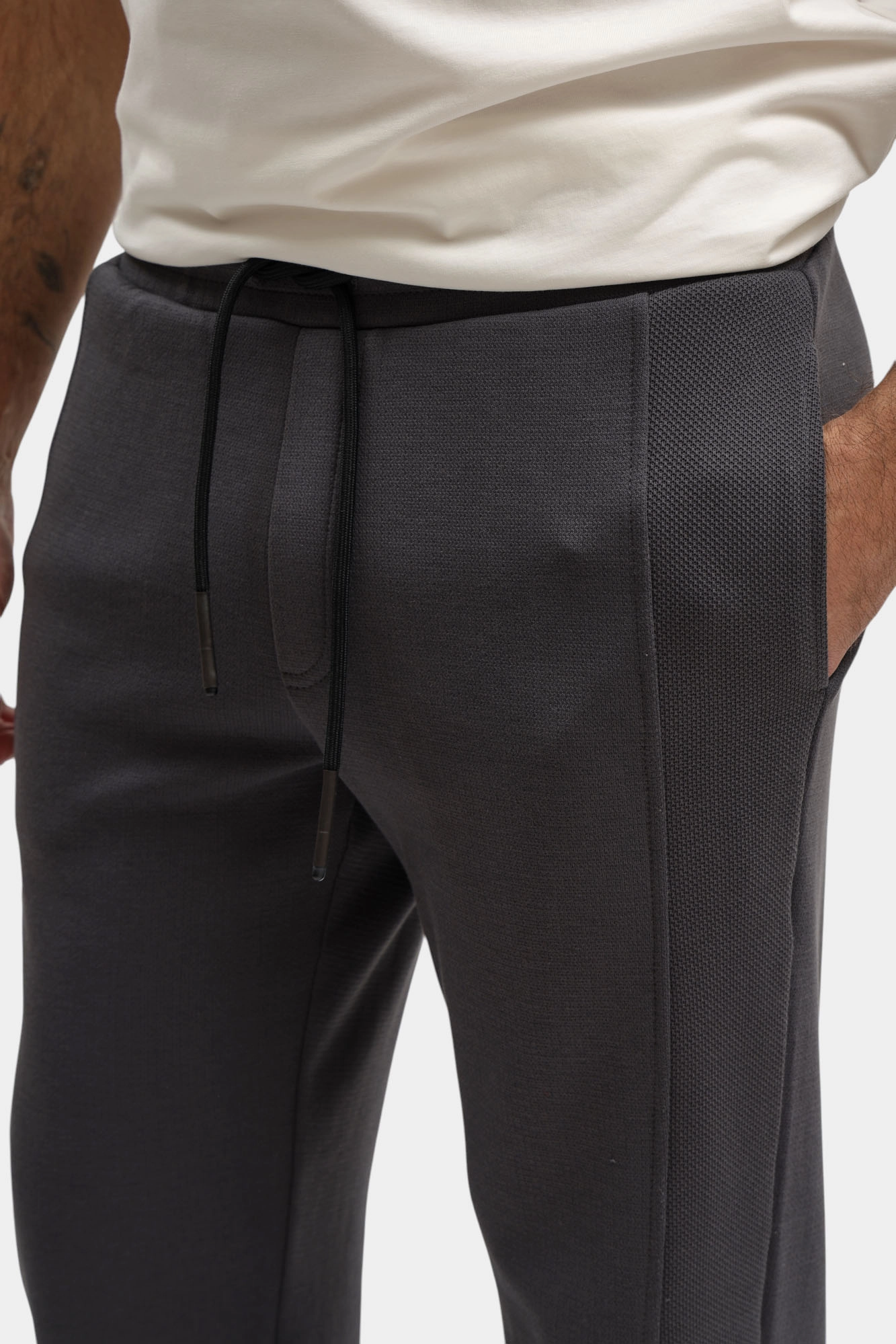 M-261-P-20-1403 Брюки спортивные The Hills Серый