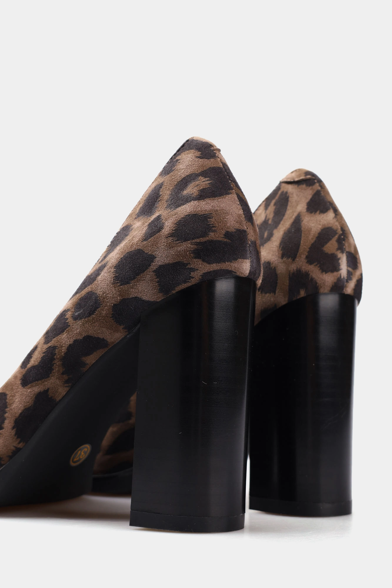 MC19783-WL/8 нат.кожа Туфли лодочки жен велюр кор. Туфли Marc Cony Коричневый