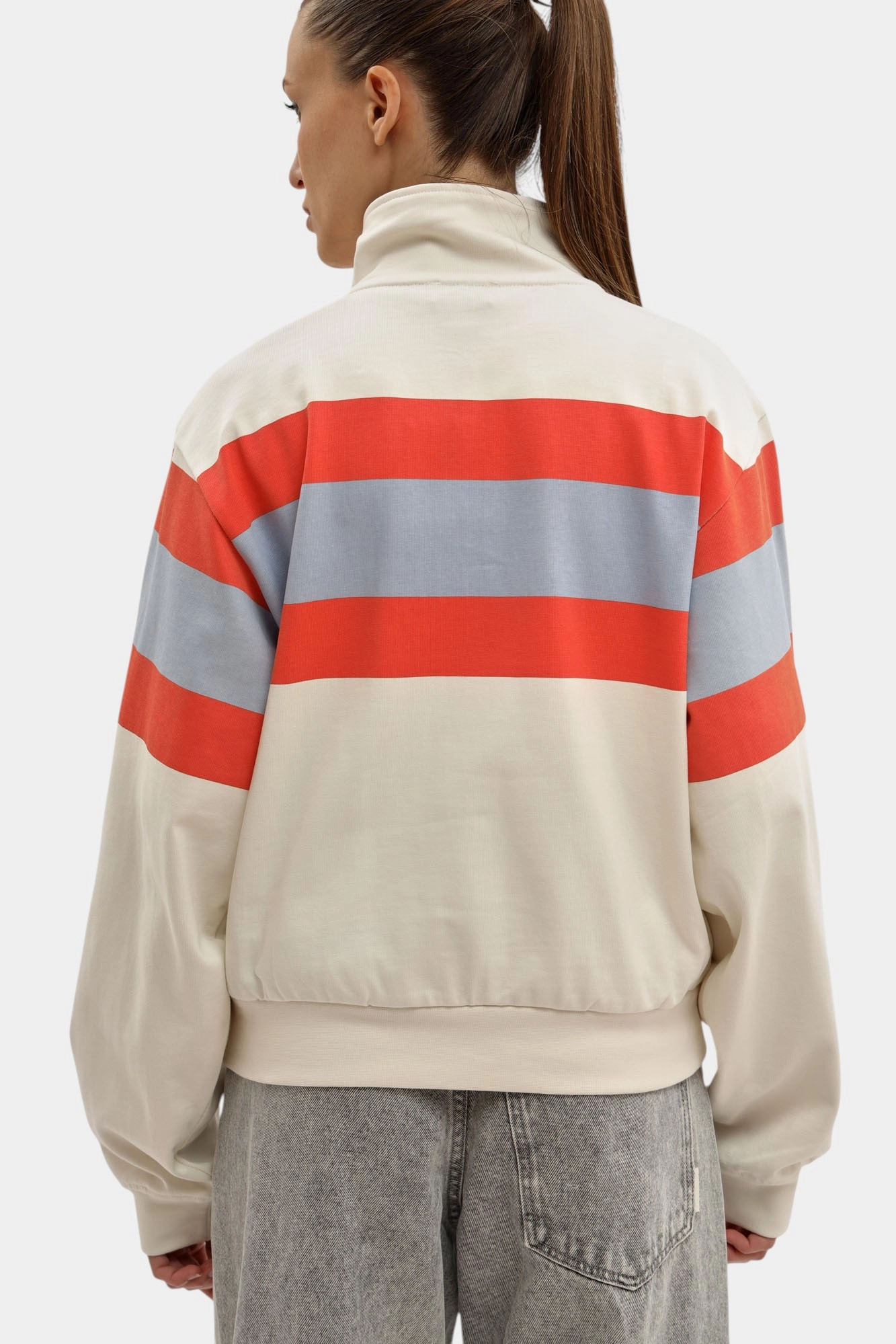 LV047C229G свитшот calvin klein jeans