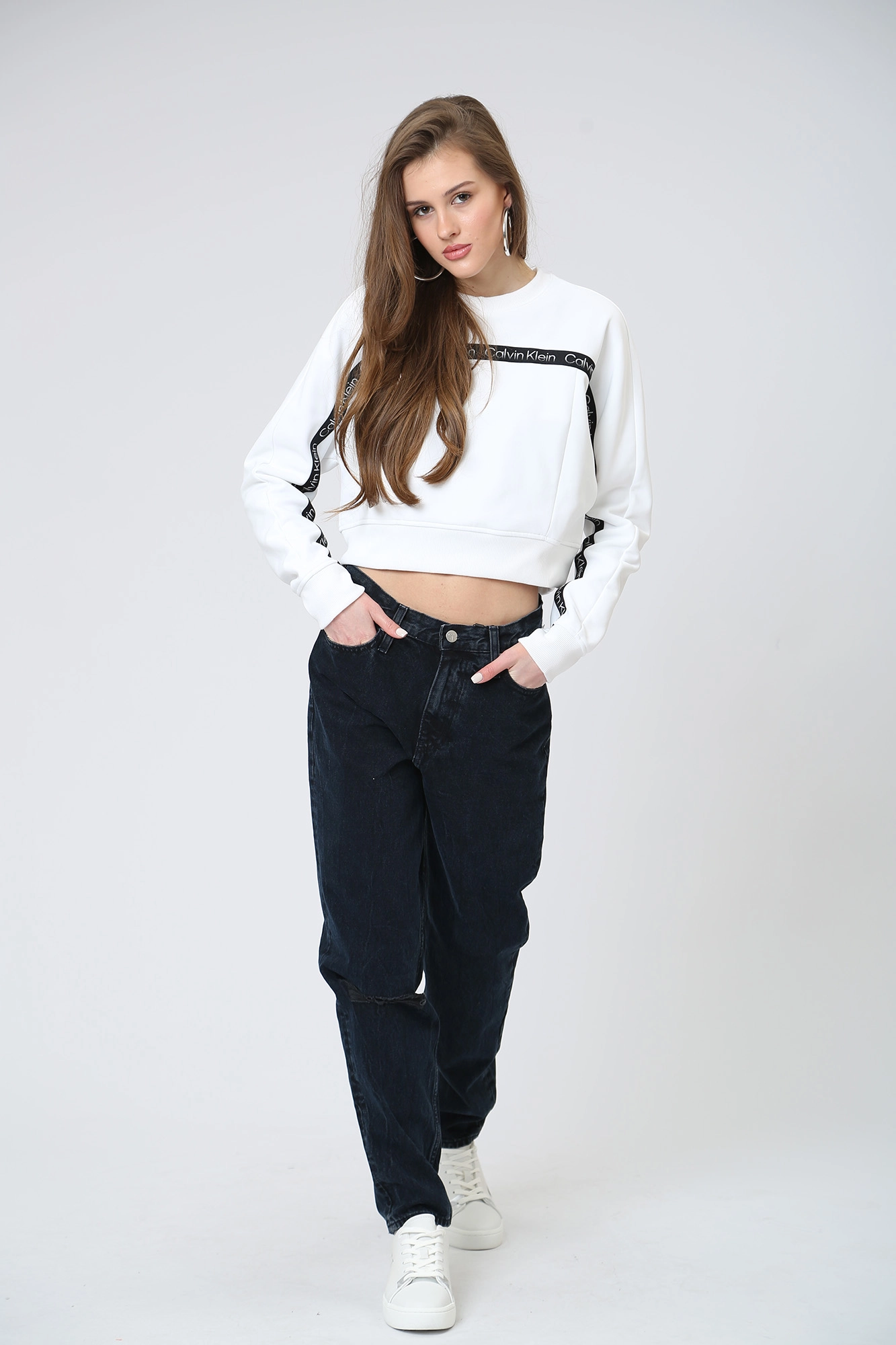 00GWF2W300 свитшот calvin klein 