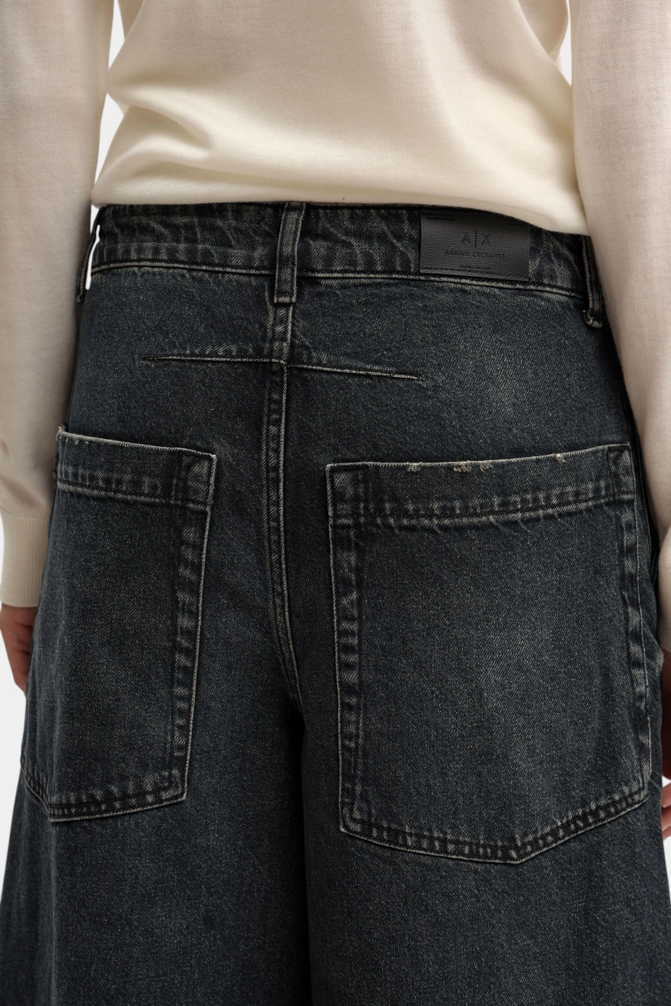 XW001405_AF16194 джинсы armani exchange 