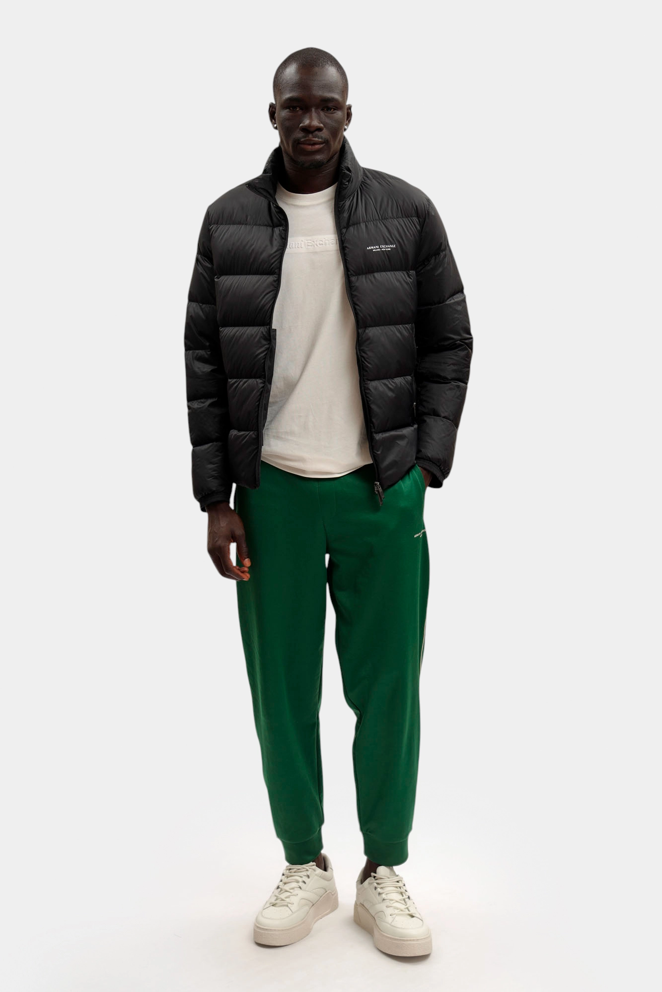 XM001575_AF16927 Куртка утепленная Armani Exchange Черный