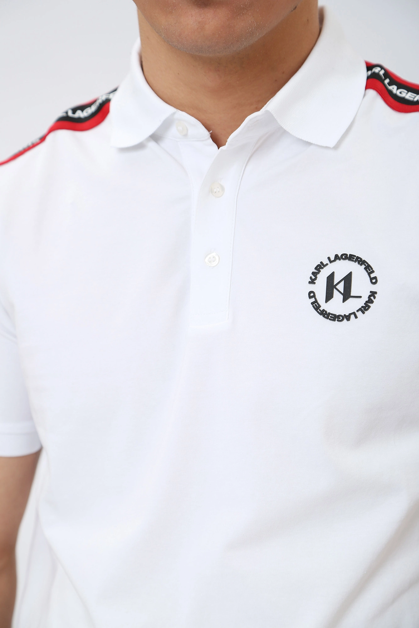 532221_745421 Поло  Karl Lagerfeld Белый