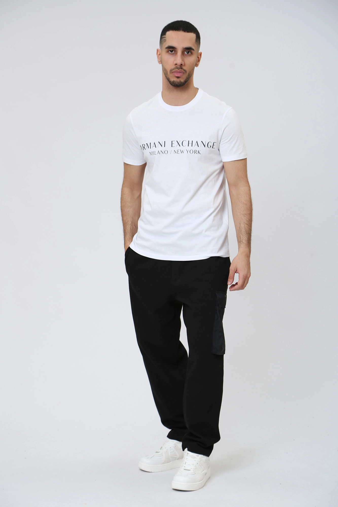 8NZT72_Z8H4Z Футболка Armani Exchange Белый