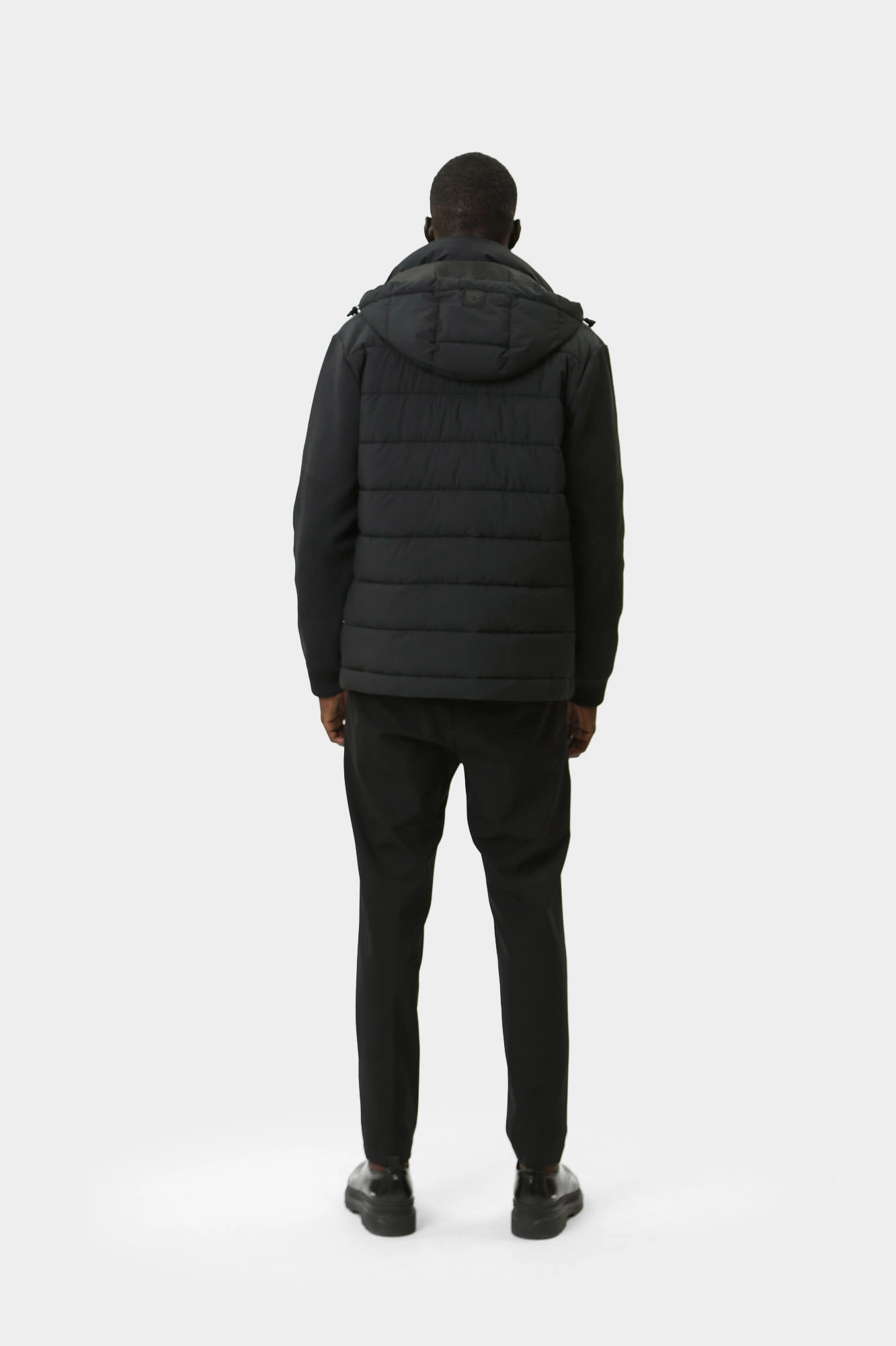 30040802_10013080 Куртка Strellson Черный