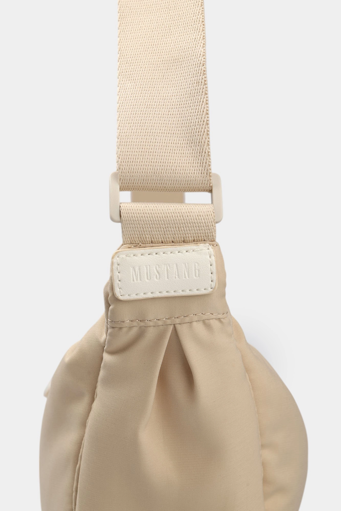 45.1176 Сумка Mustang Бежевый