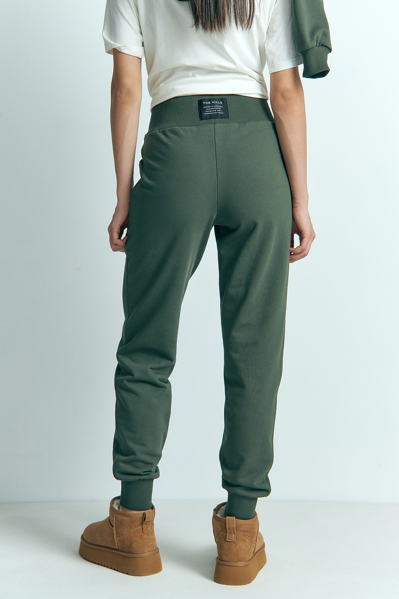 W-232-THT-20-0116 брюки the hills 