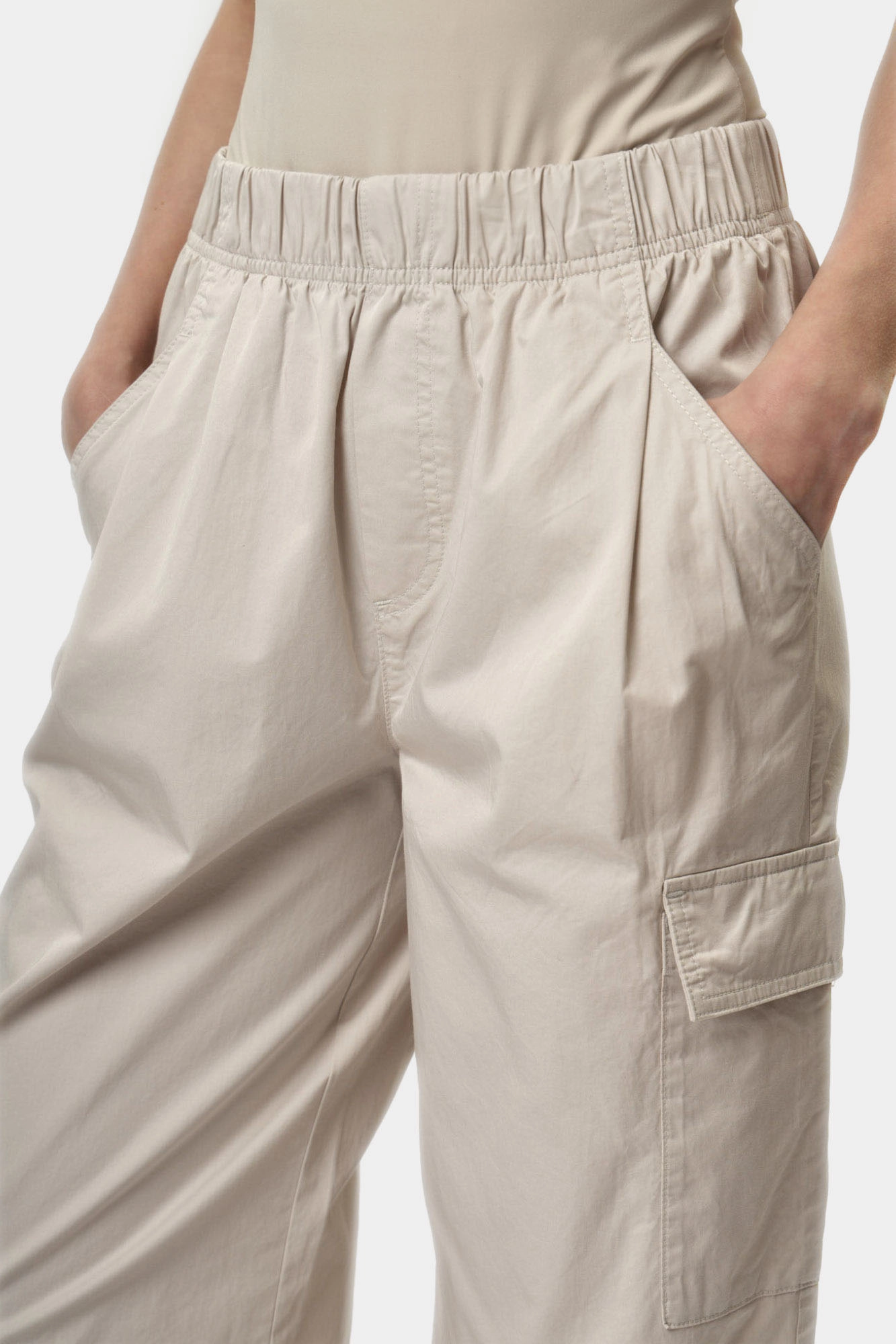 J20J224847 брюки calvin klein jeans 