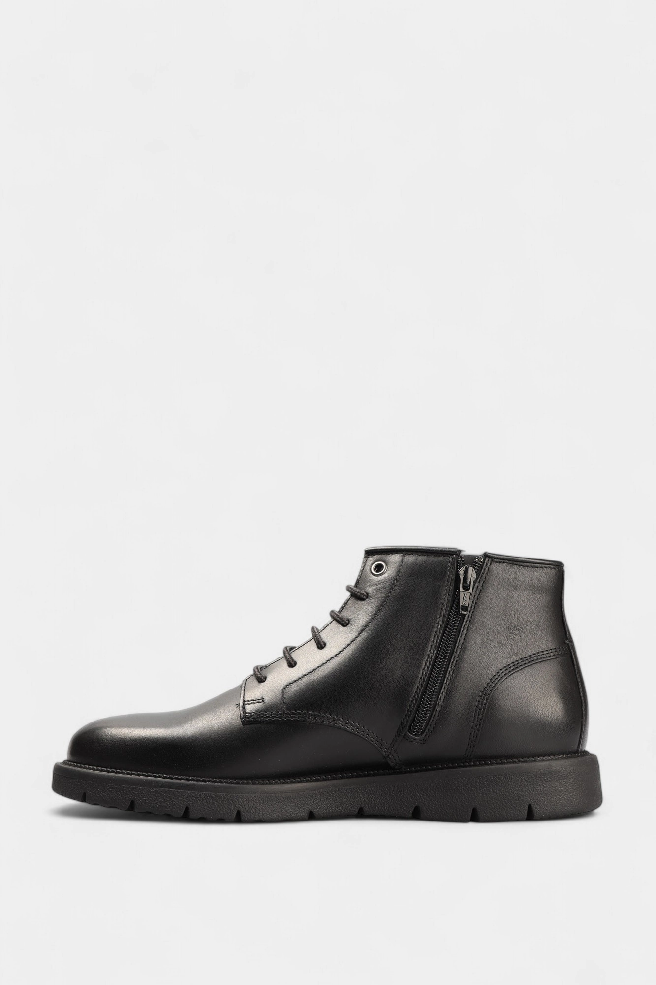 U56M7B000FF Ботинки Geox Черный