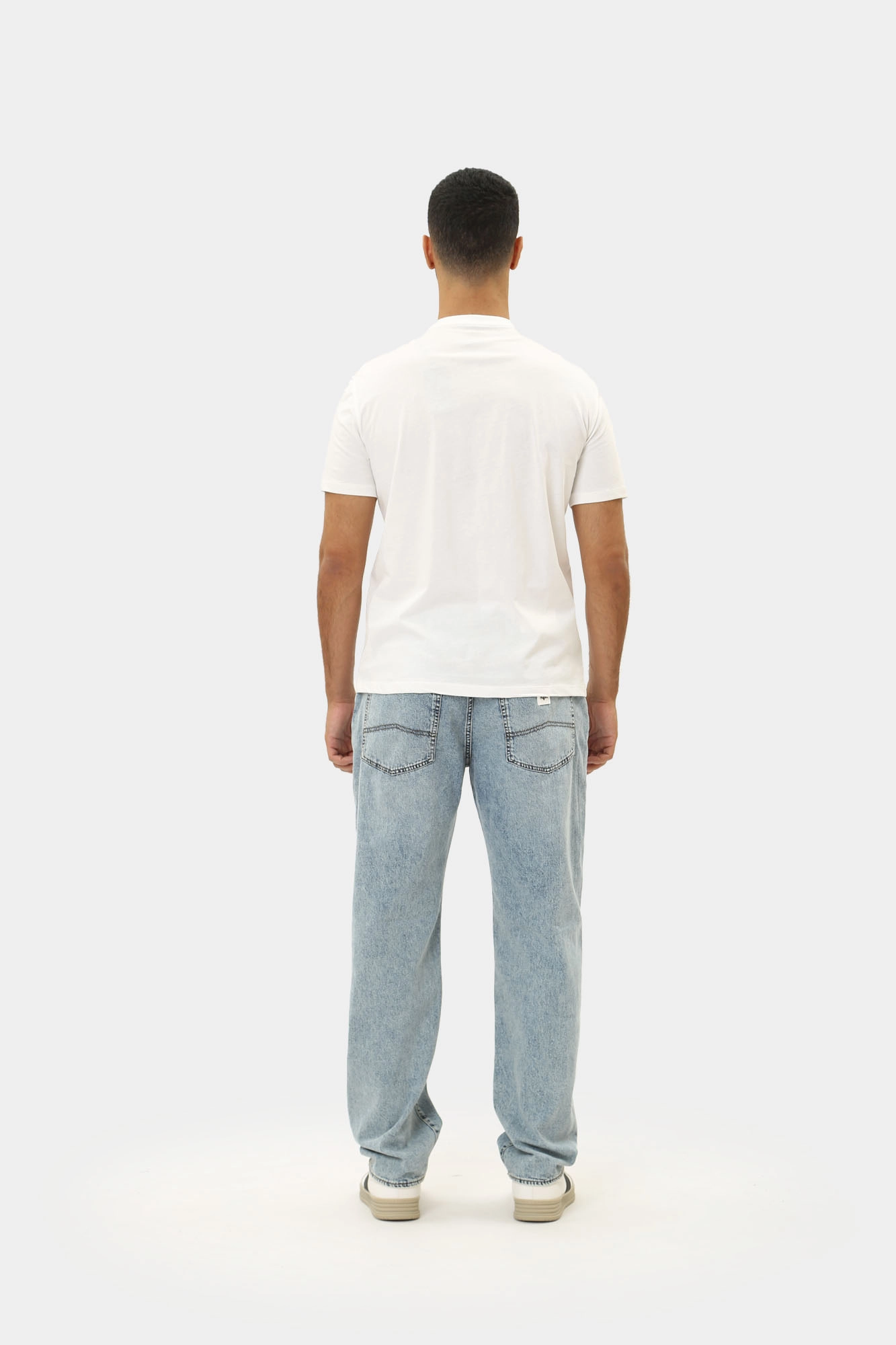 3DZJ88_Z1XEZ Брюки джинсовые Armani Exchange Синий