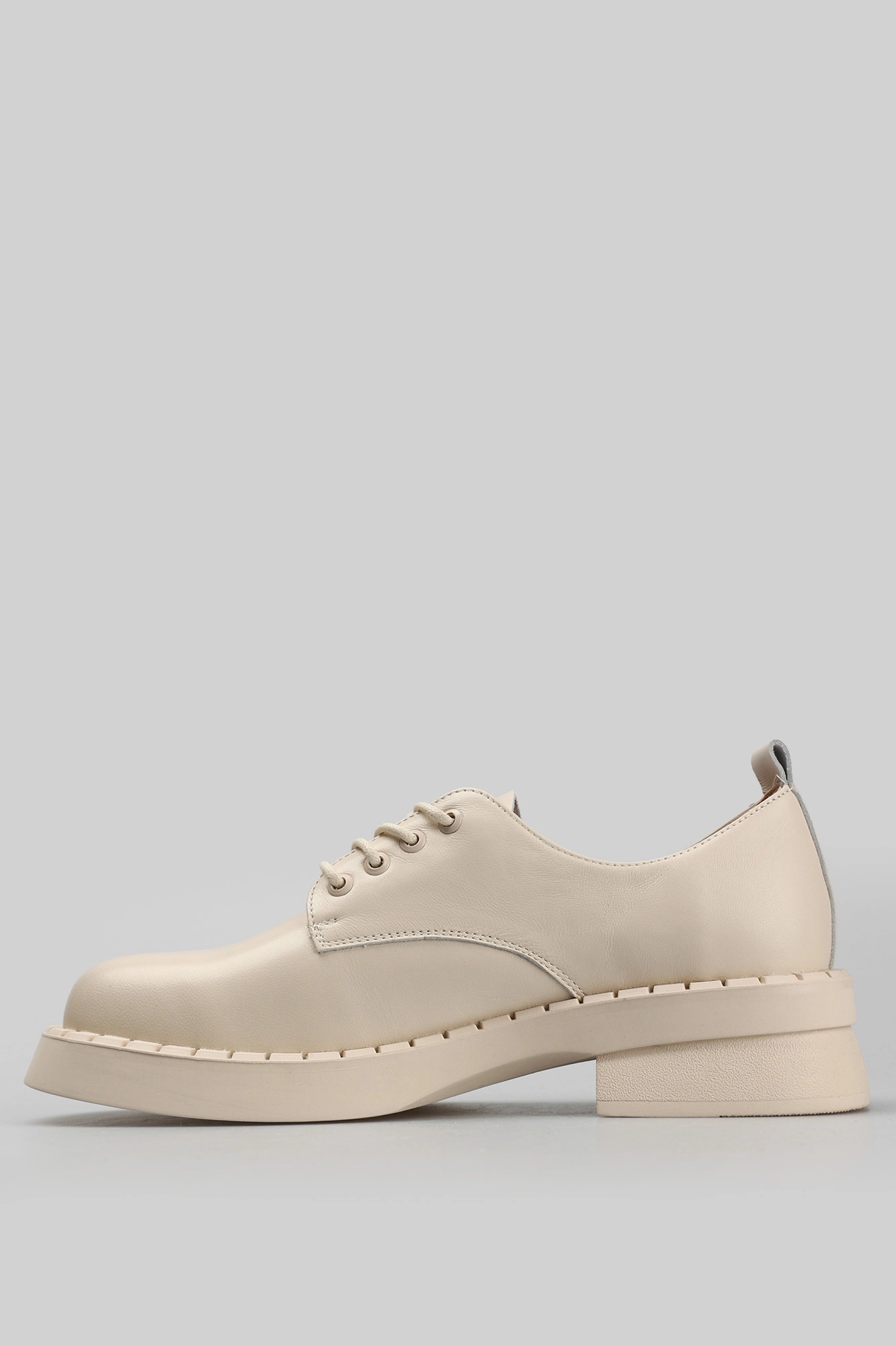 CSN37_F7232-L1186 Туфли Marc Cony Молочный