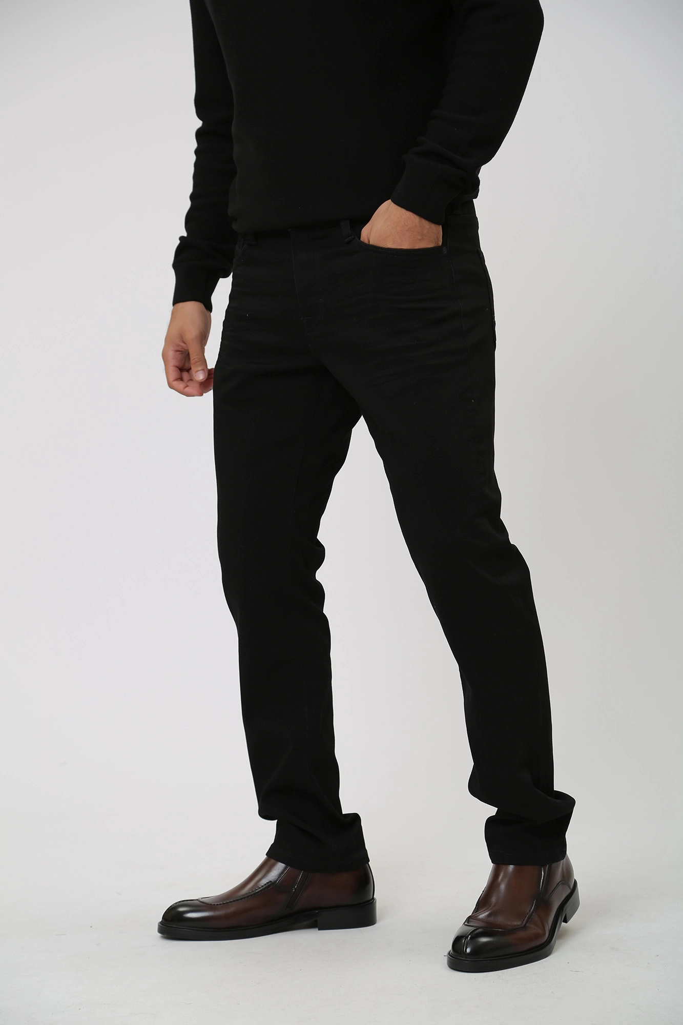 1014263-4000 Джинсы Mustang Черный