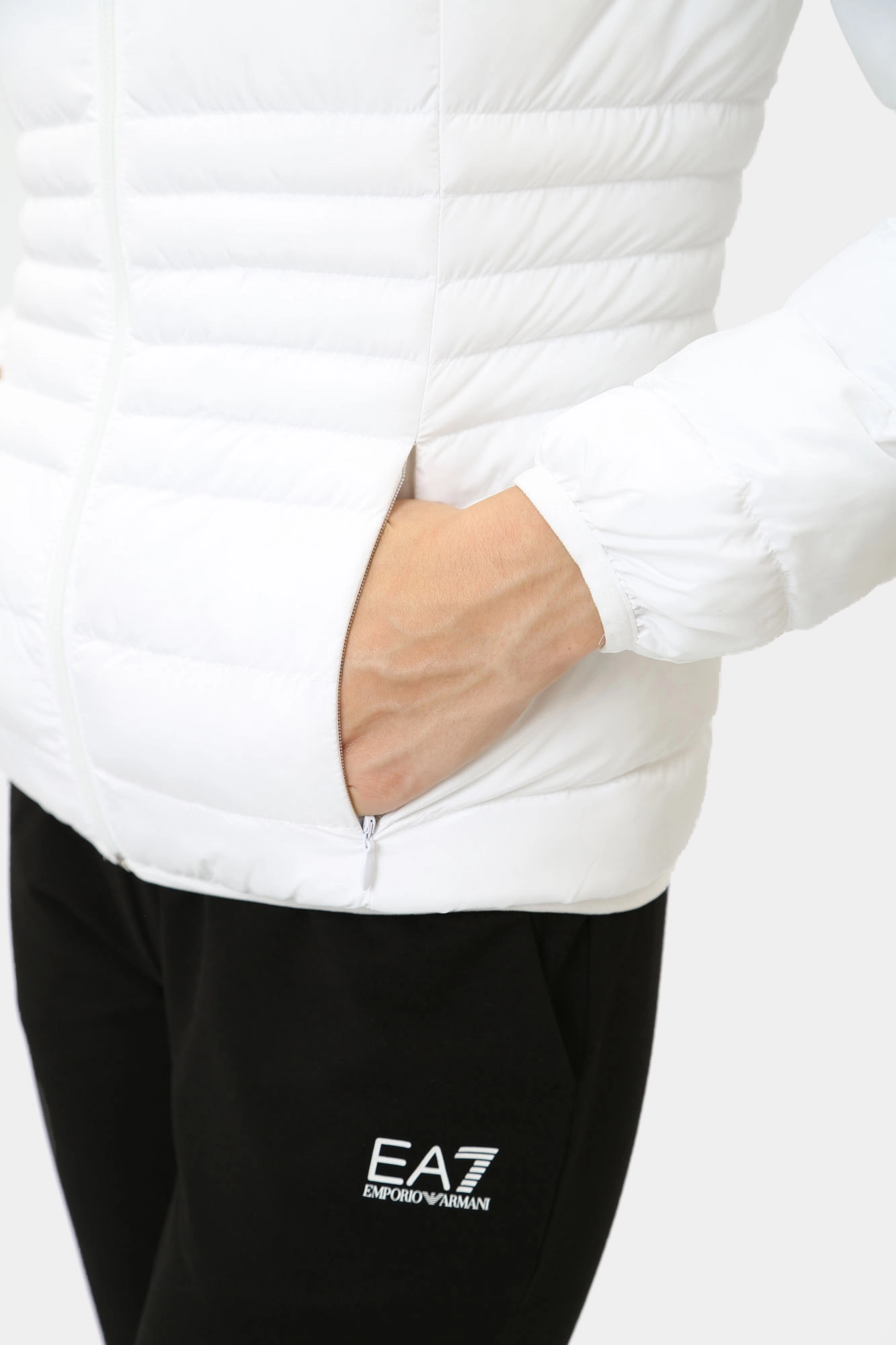 8NTB23_TNF8Z бомбер ea7 