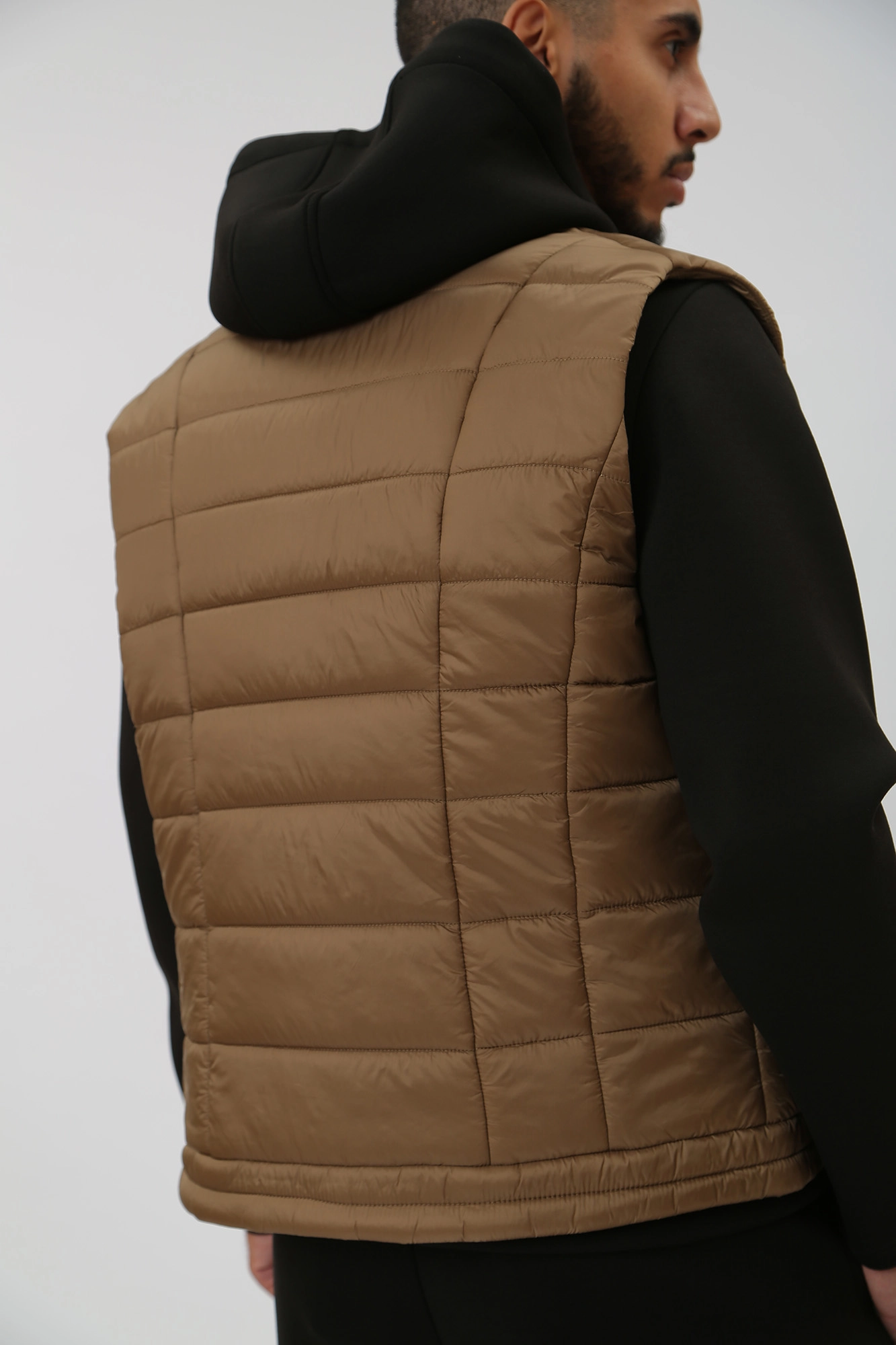 52S00907-1T006318 Жилет Trussardi Коричневый