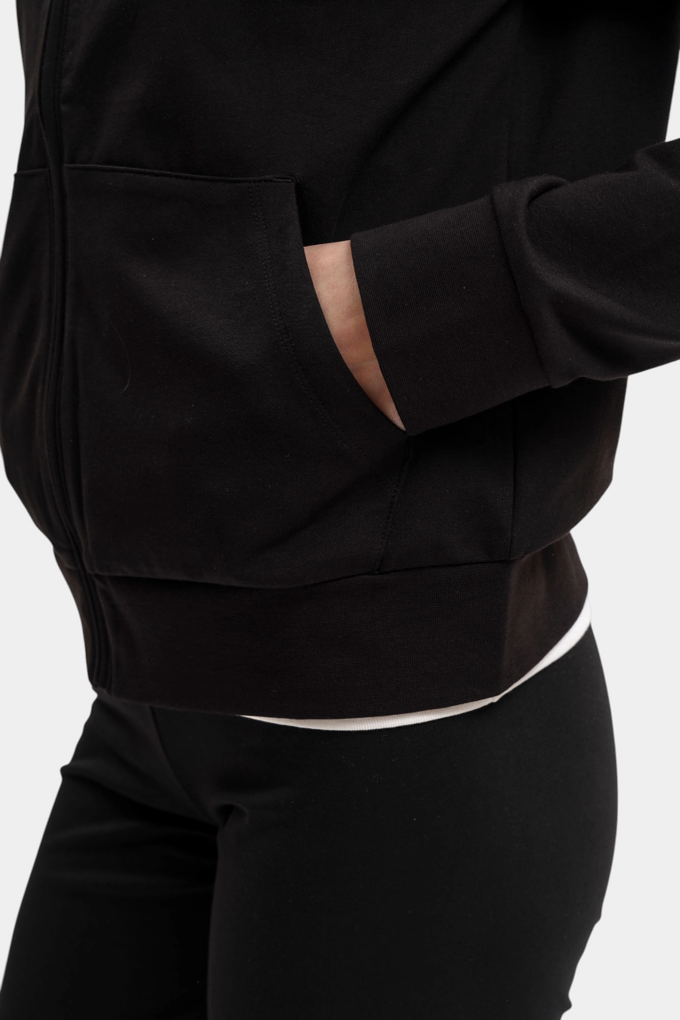 7W000457_AF13135 толстовка ea7 